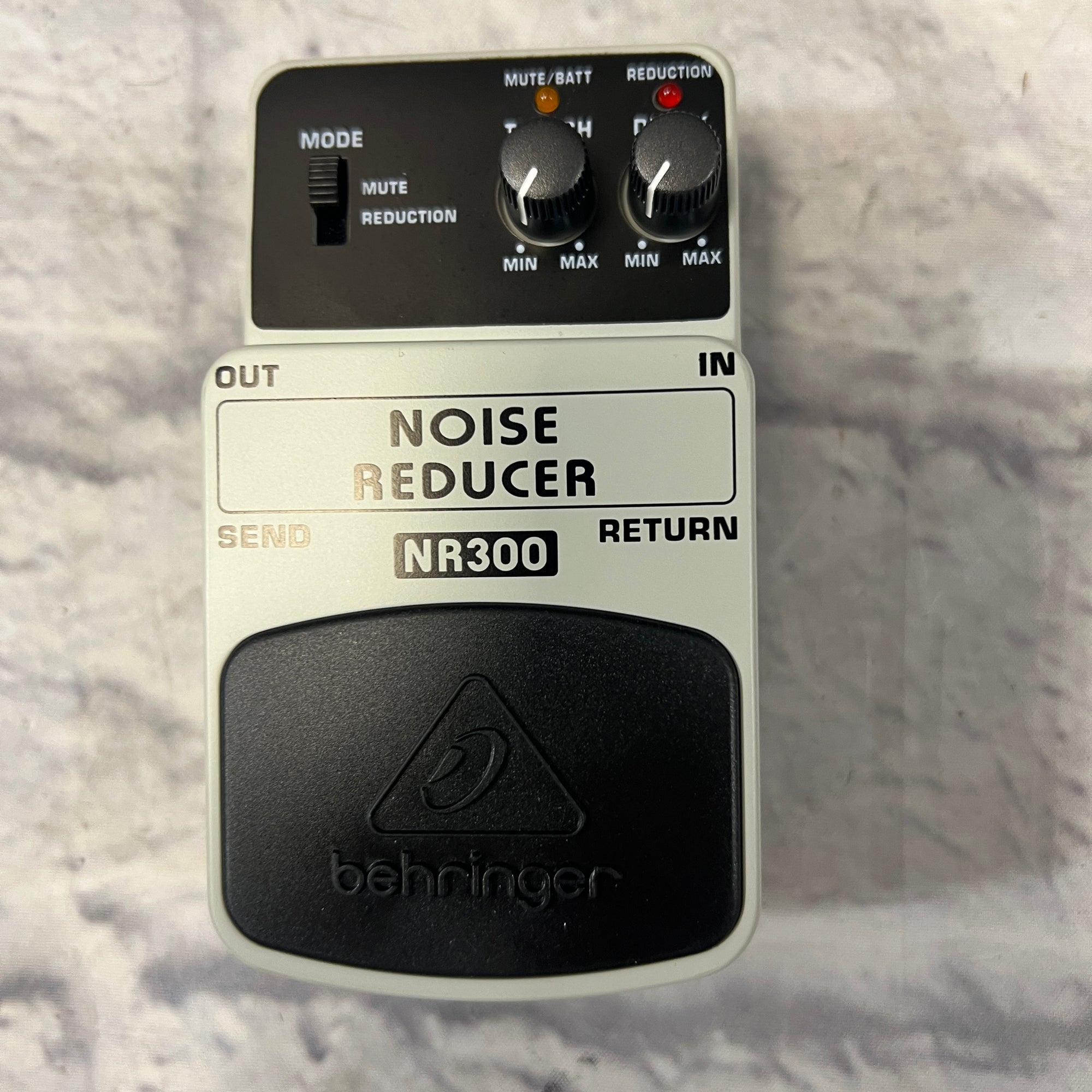 Behringer NR300 Noise Reducer Noise Gate