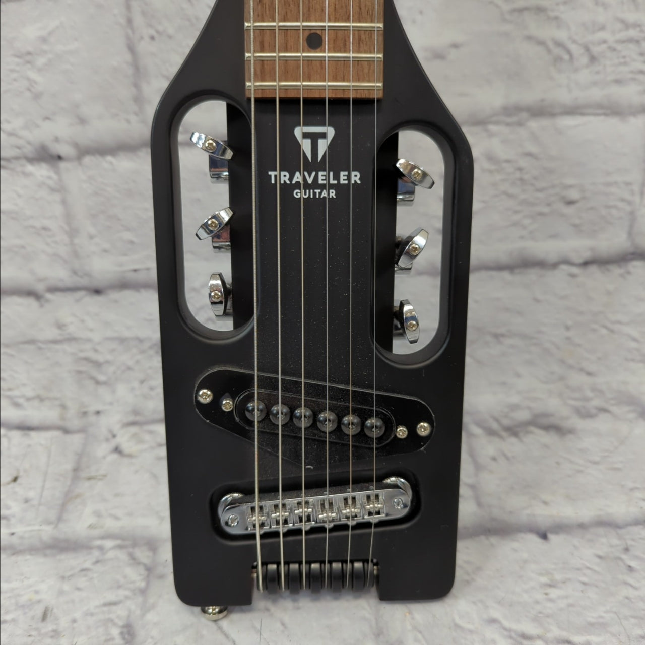 Traveler Ultralight Black Guitar Travel Guitar