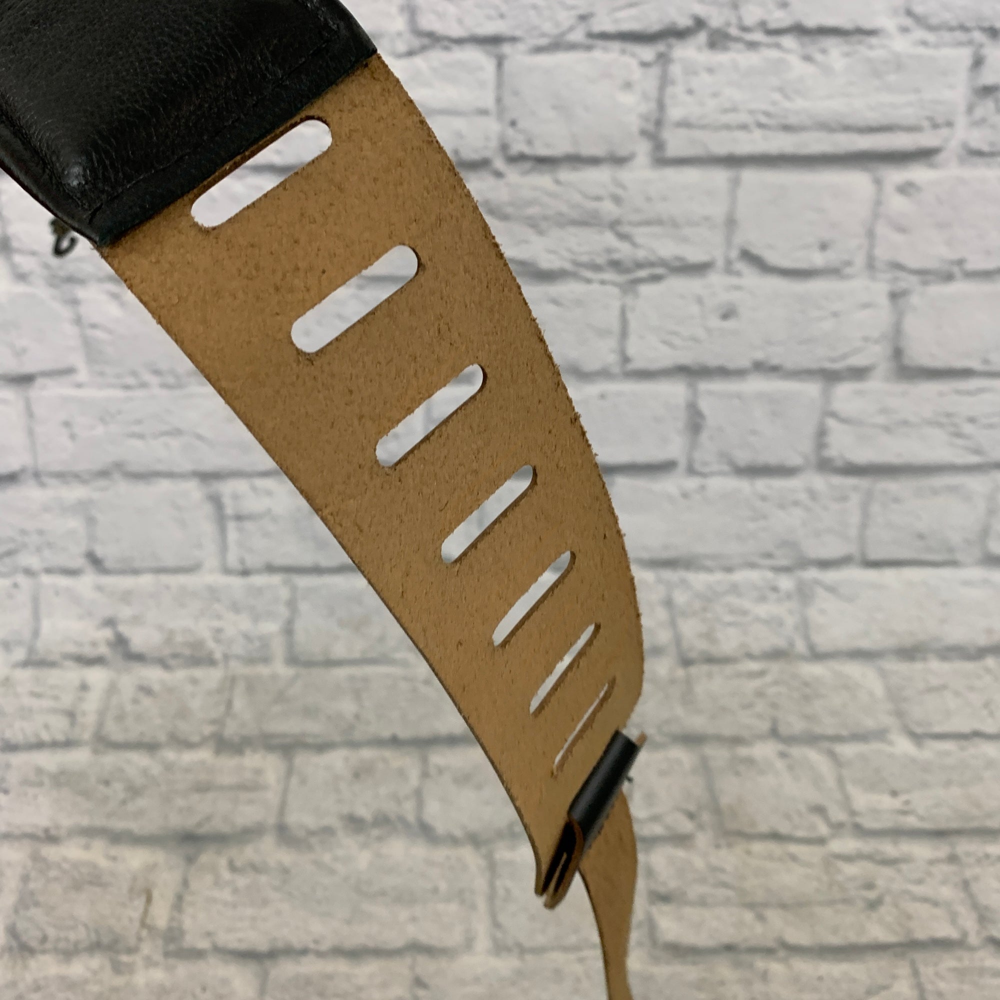 Levy's Padded Leather 3.25" Guitar Strap