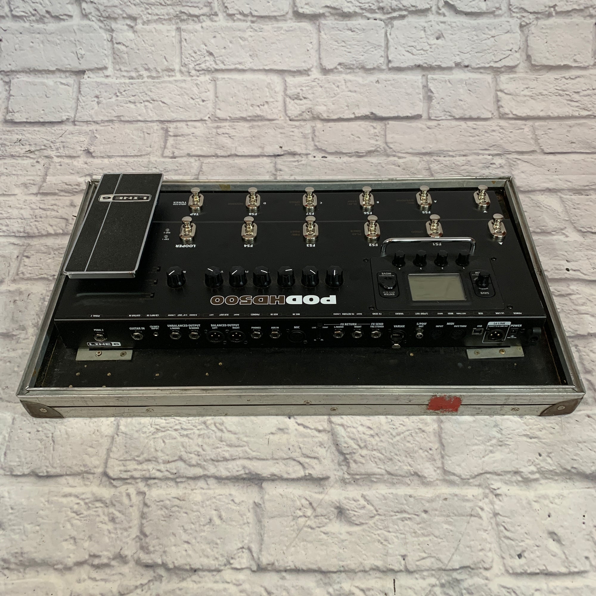 Line 6 PODHD500 Multi-Effects Processor w/ Road Case