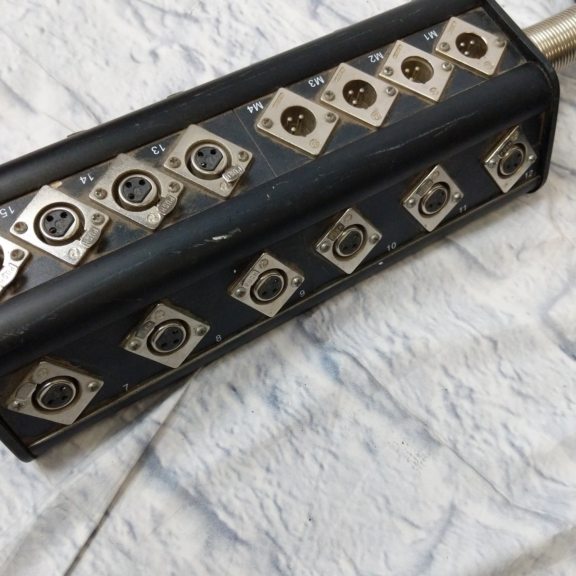 Unknown 16 x 4 Channel 100' Snake with Cool Trapezoidal Input Box