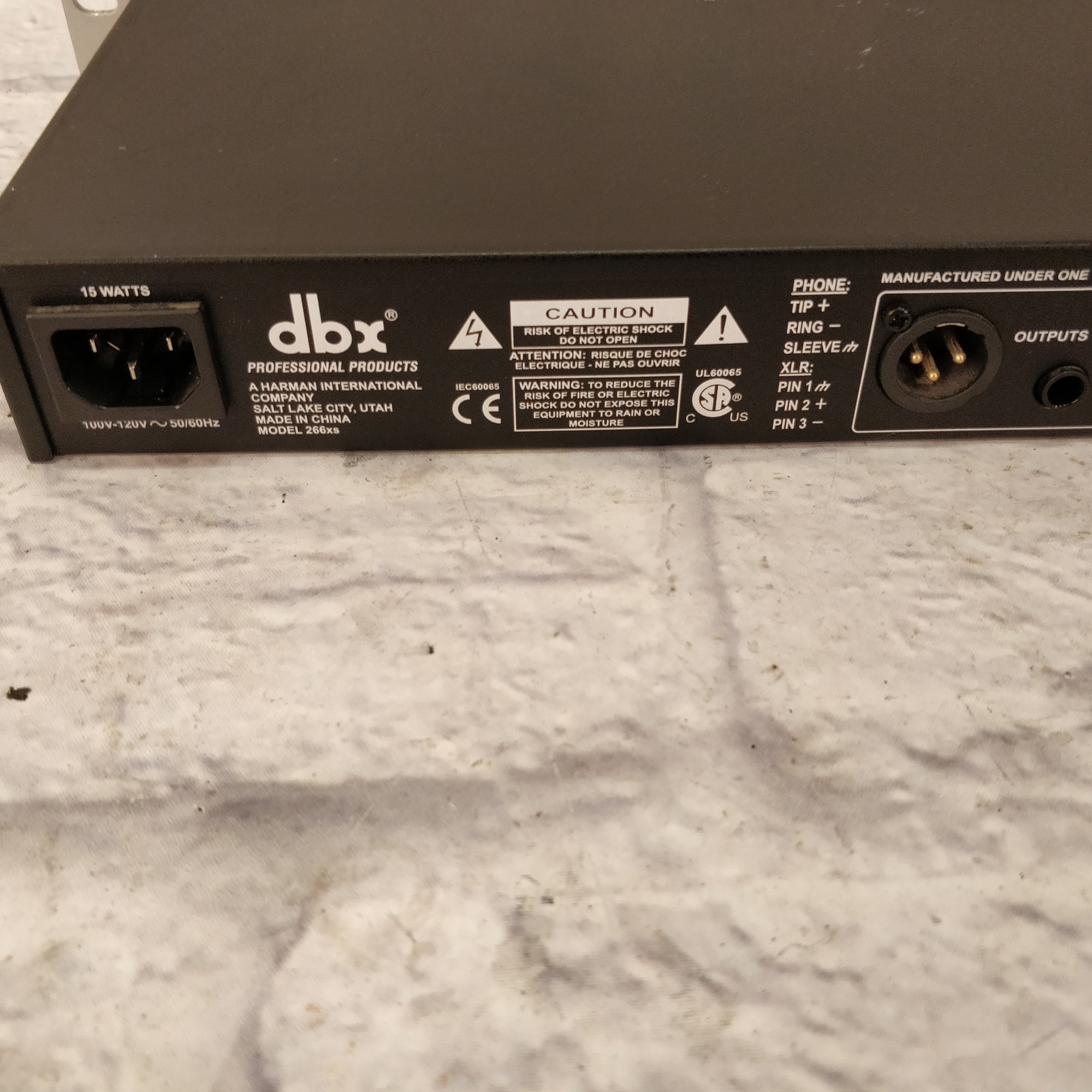 DBX 266XS Stereo Compressor Limiter & Noise Gate Dynamics Processor
