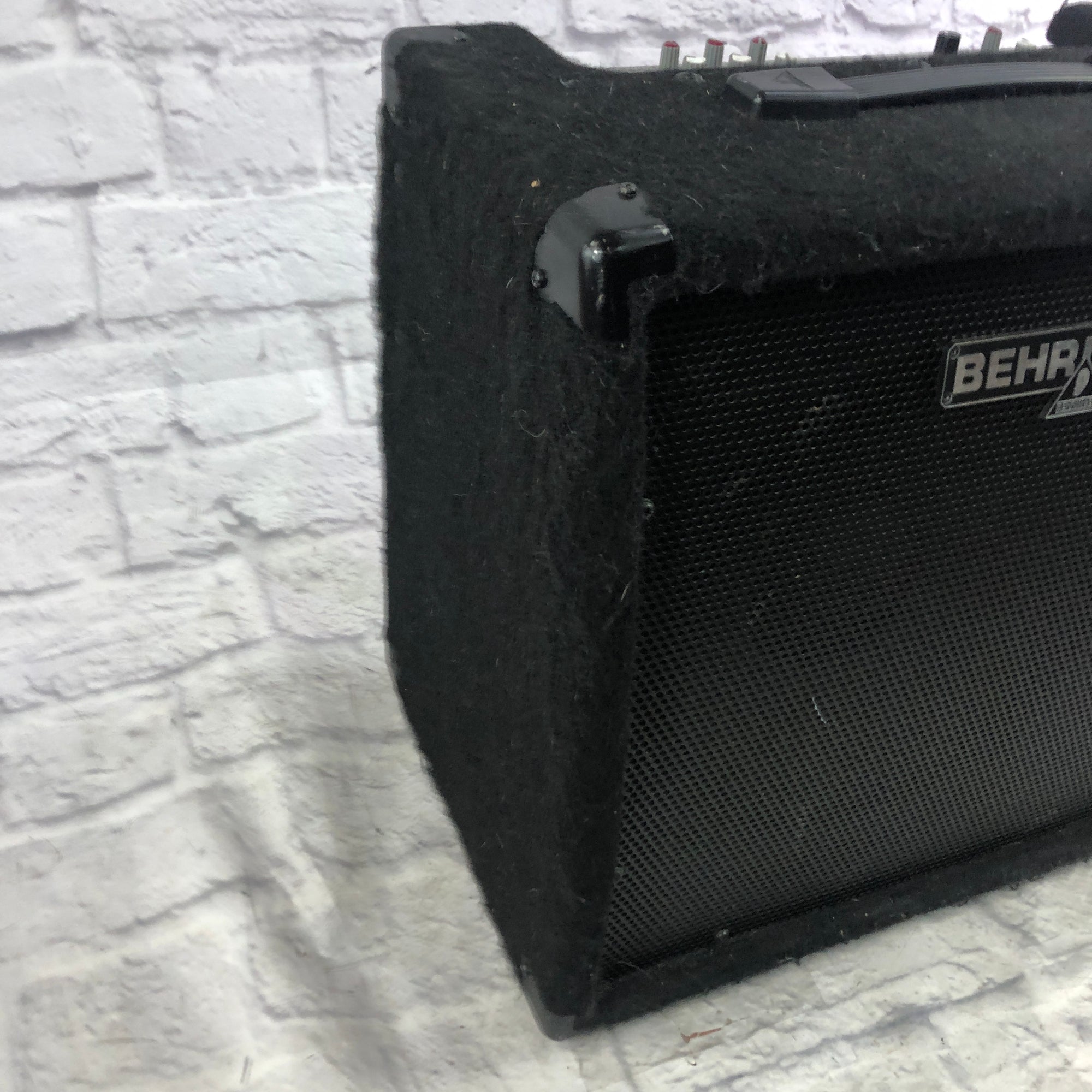 Behringer K900FX Keyboard Combo Amp