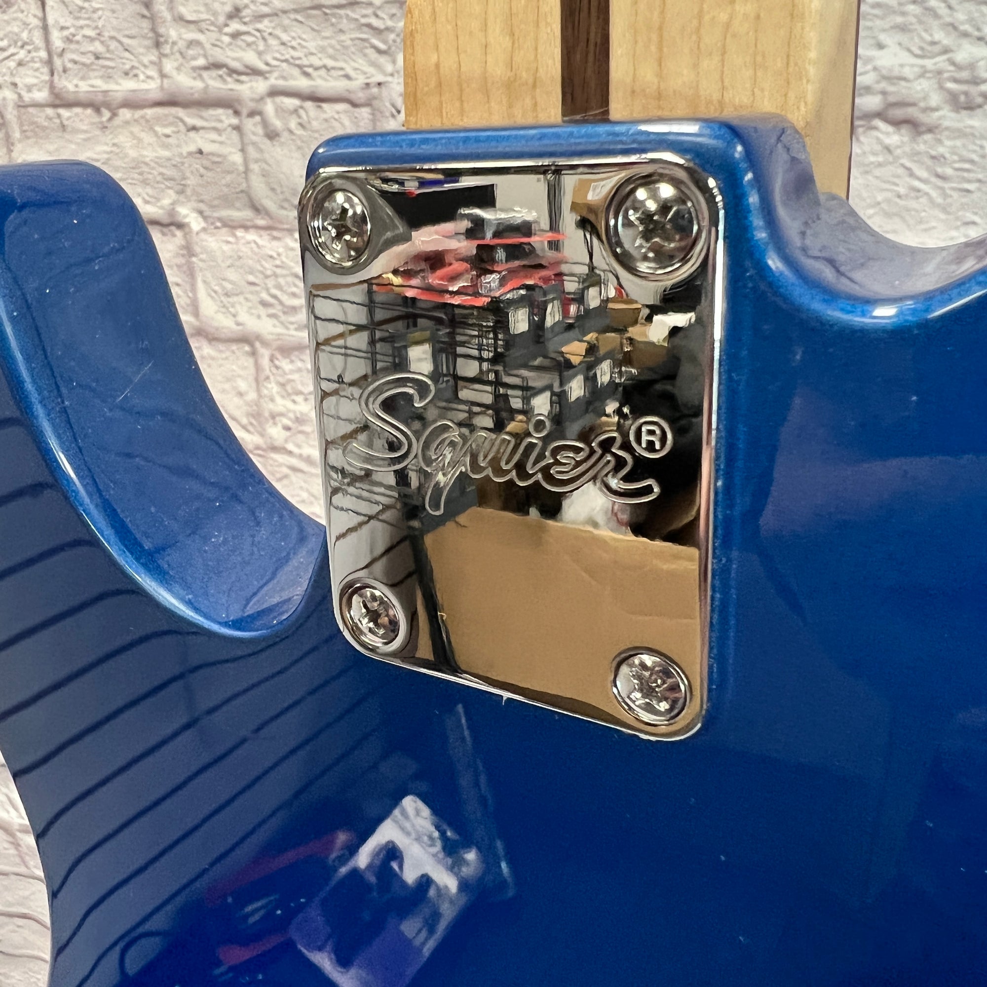 Squier Bullet Telecaster Lake Placid Blue Electric Guitar