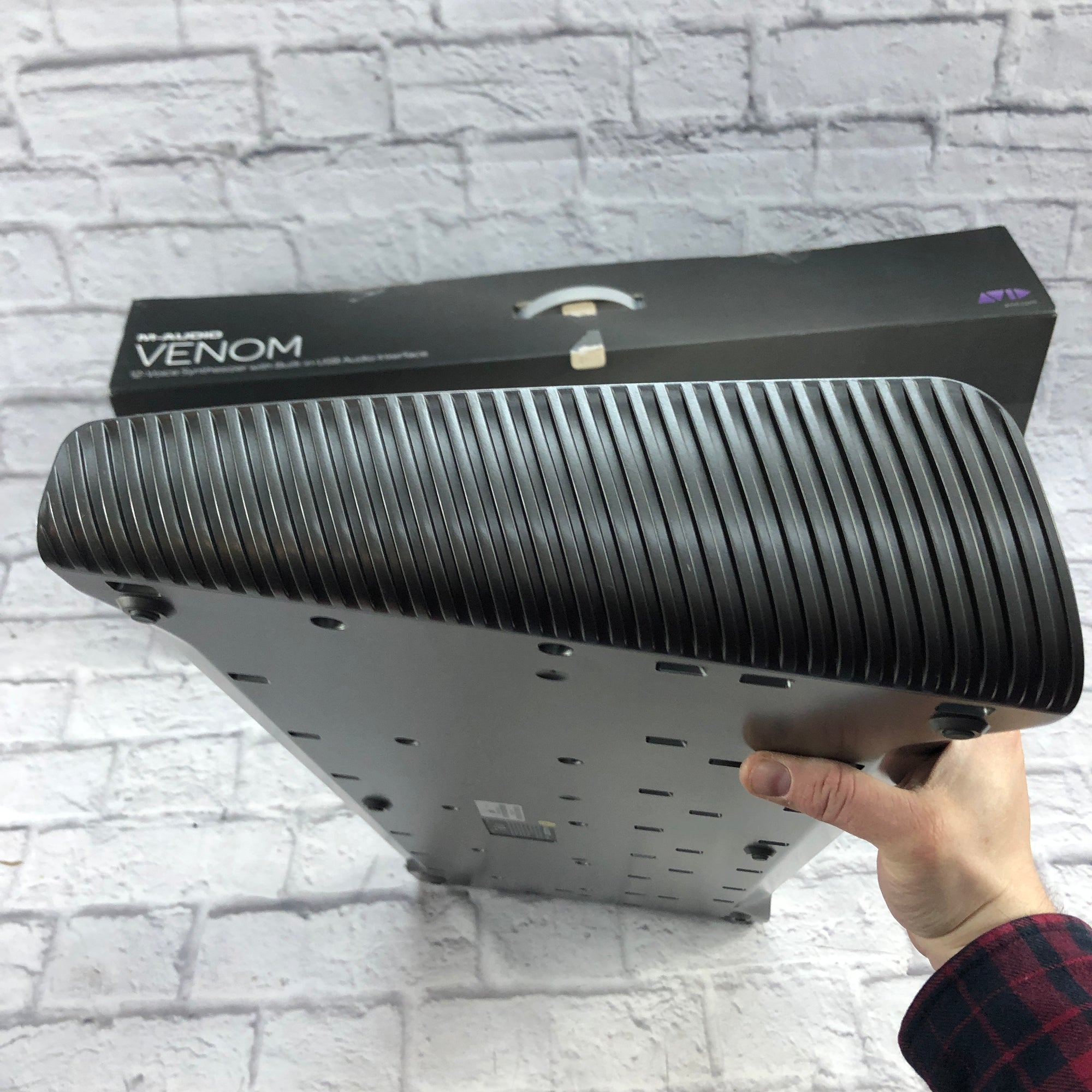 M-Audio Venom 49-Key Virtual Analog Synthesizer