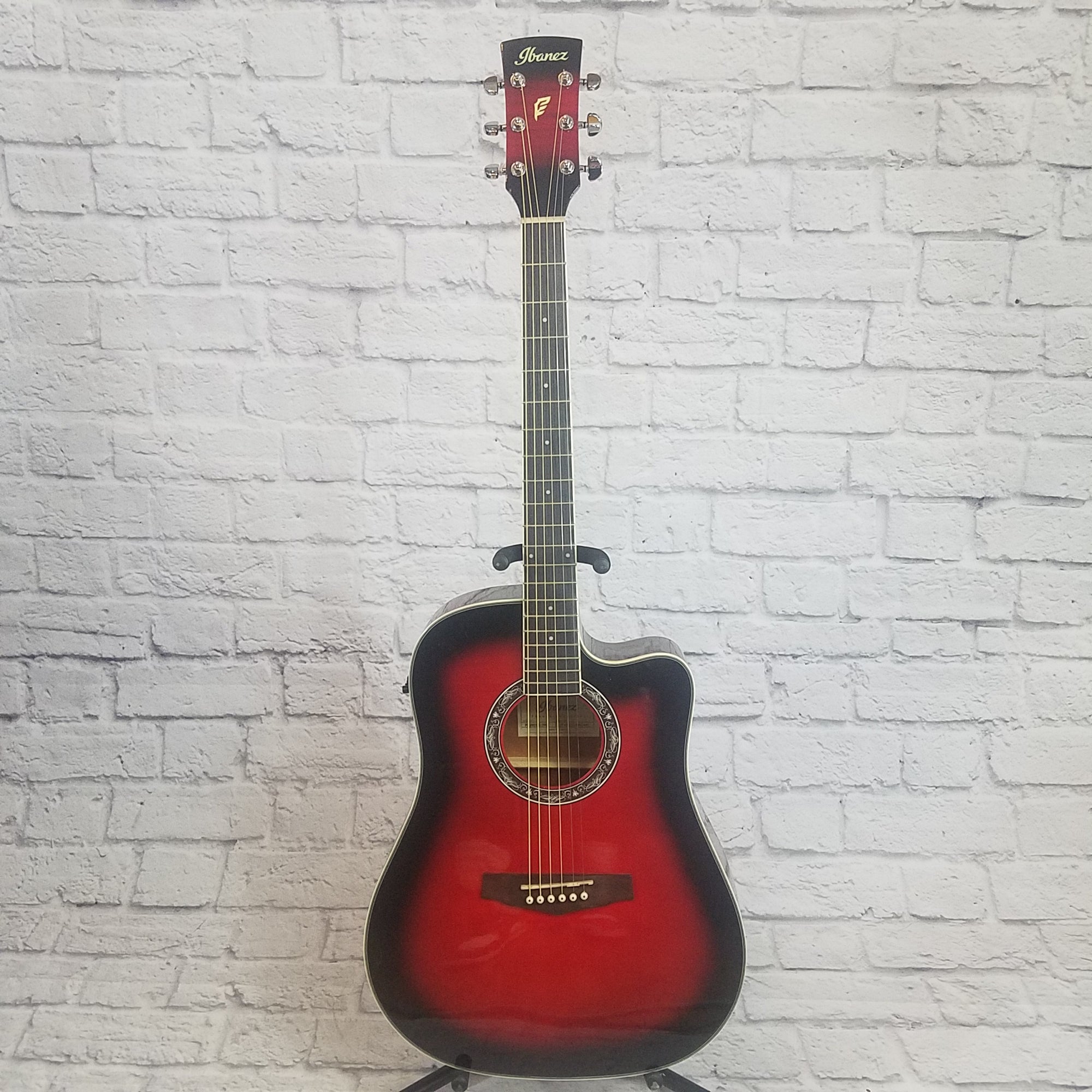 Ibanez PF28ECE Performance Series Dreadnought Cutaway Acoustic