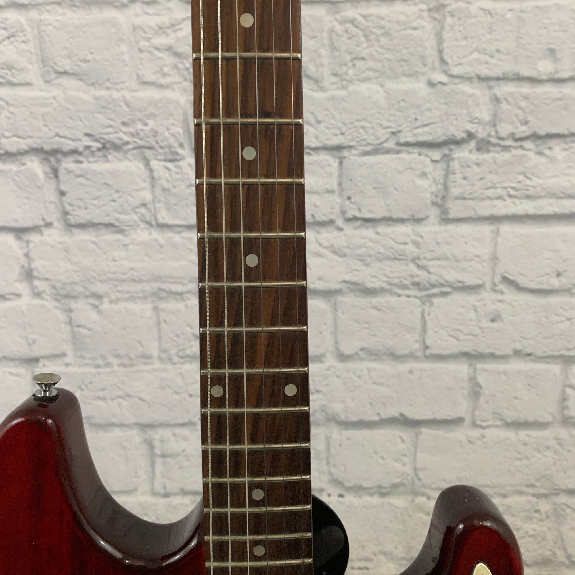 Hamer Slammer HSH Stratocaster Transparent Red