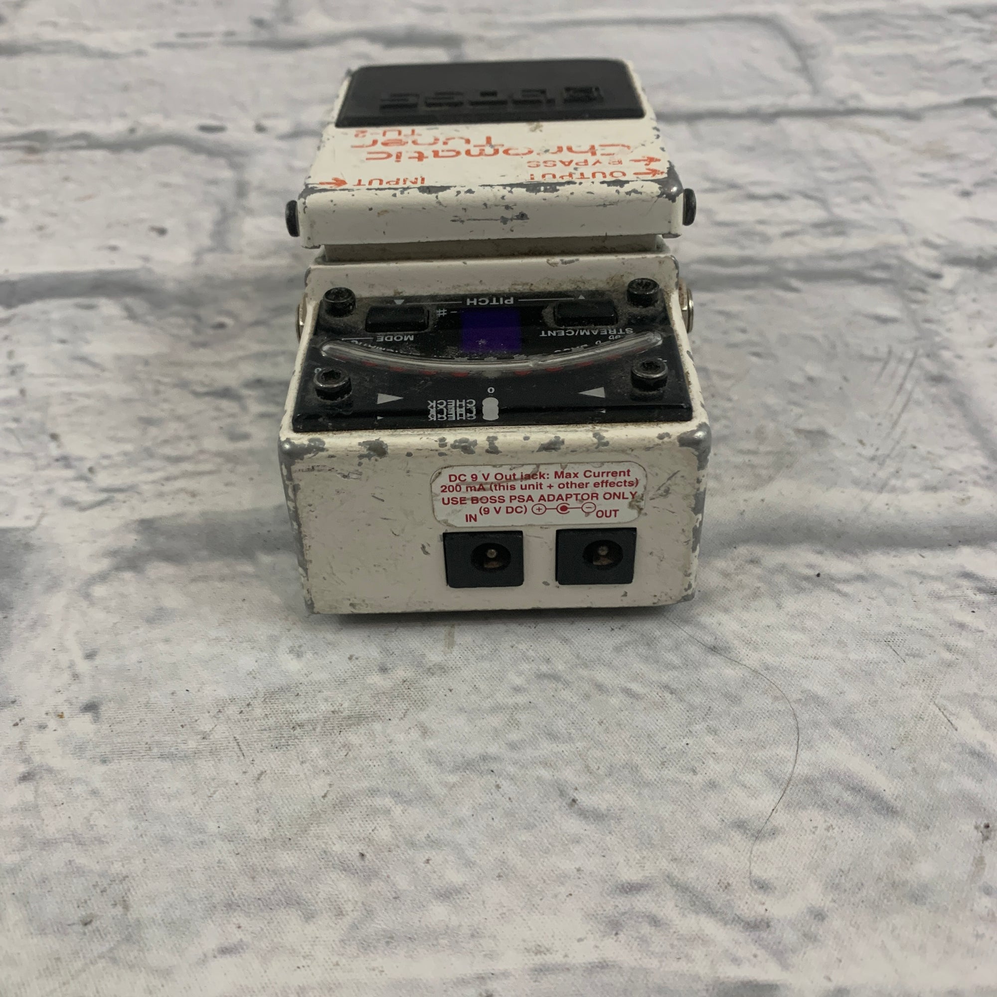 Boss TU-2 Tuner Pedal