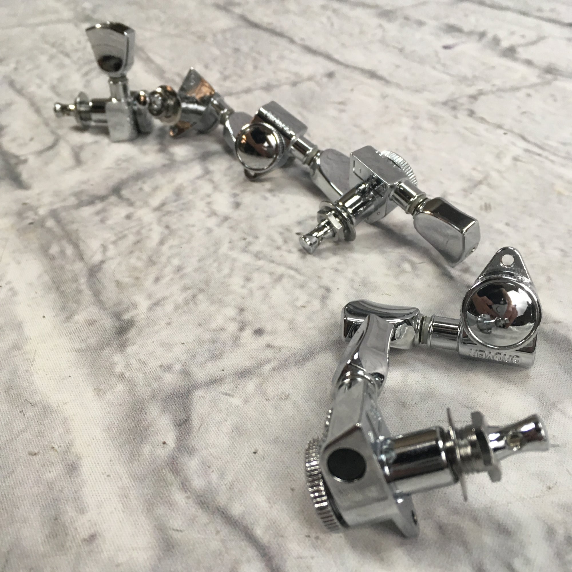 Grover Locking Tulip 3x3 Chrome Tuners - Evolution Music