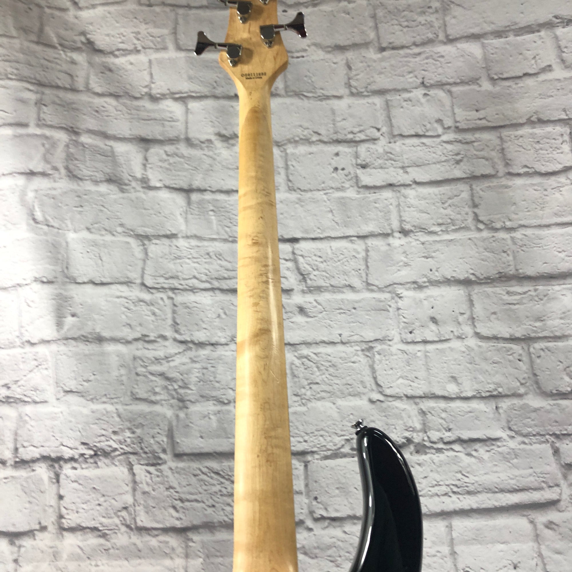 Dean 4 String Electric Bass Guitar Black