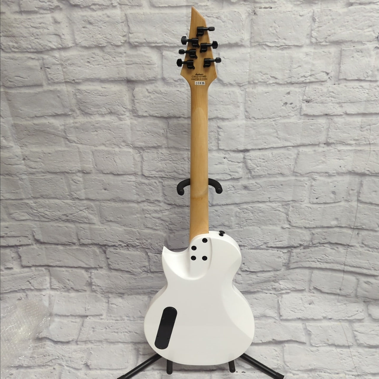 Jackson JS22 SC Monarkh Electric Guitar White