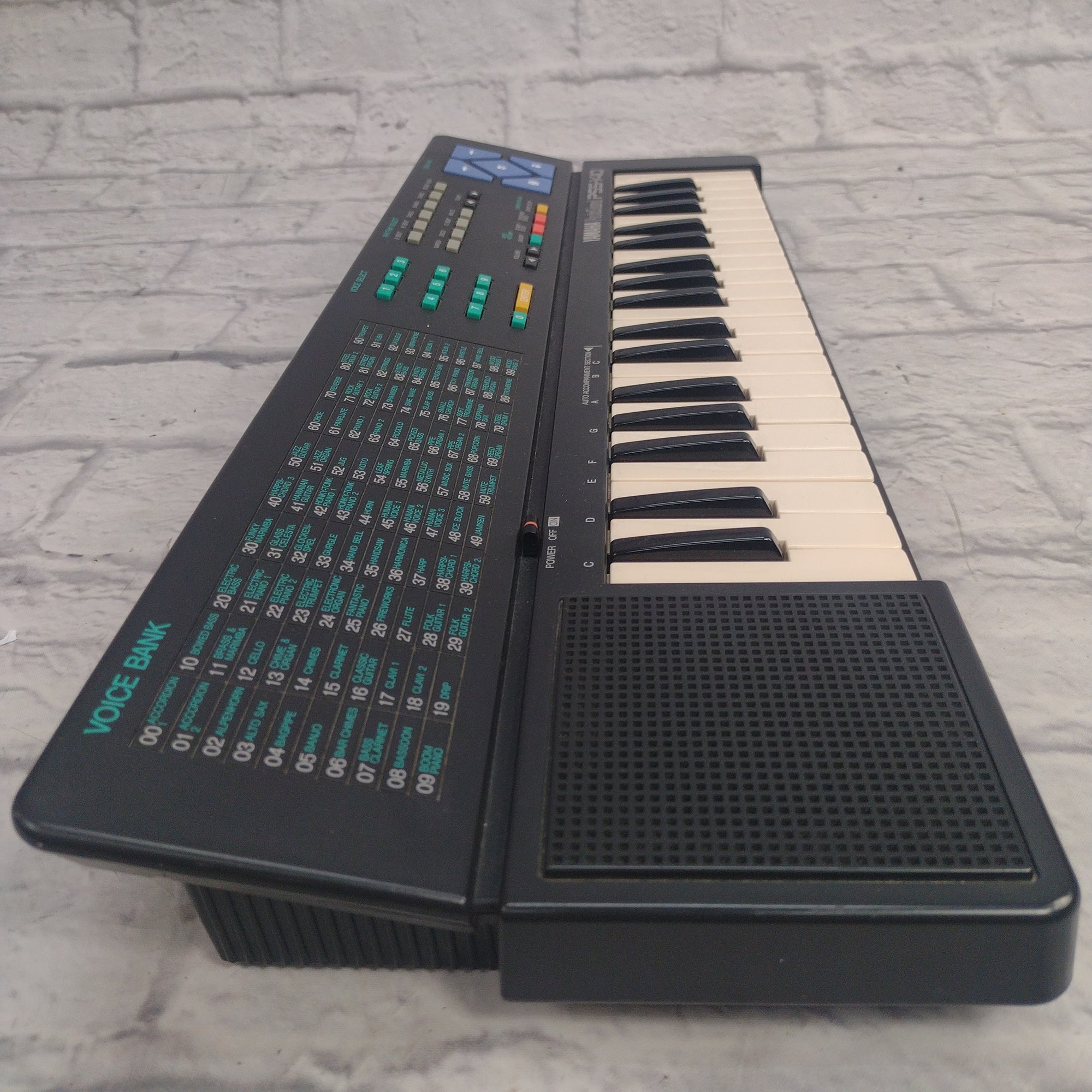 Yamaha Porta Sound PSS-140 Digital Synth - Evolution Music