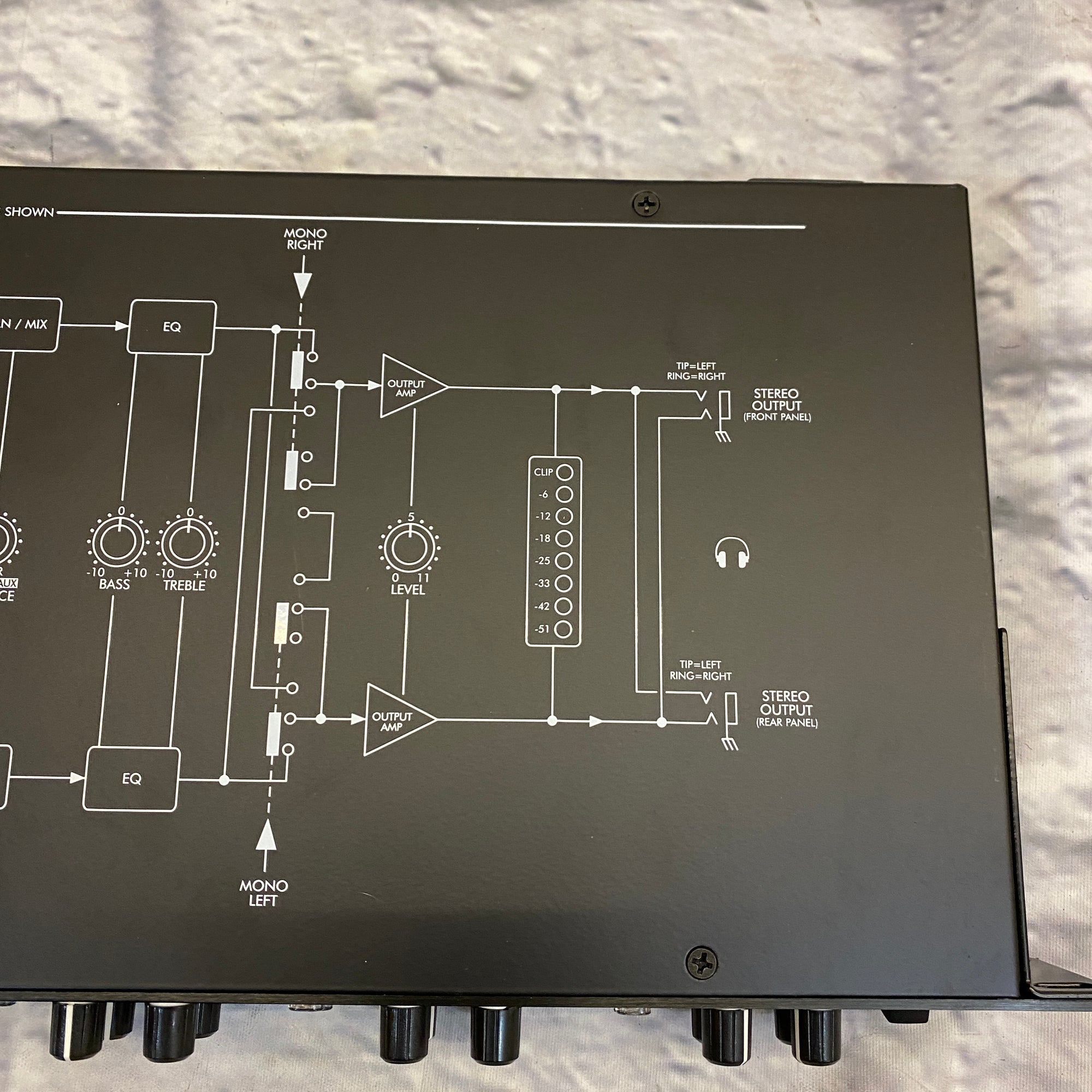 Art Head Amp 6 Headphone Amp Rack Unit