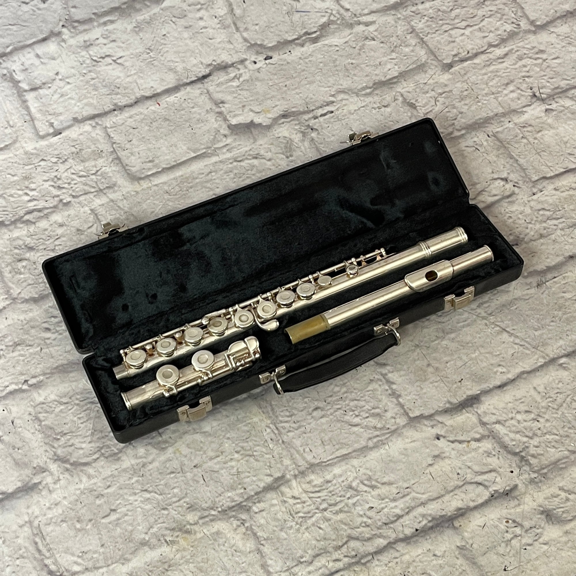 Gemeinhardt 2SP Flute w/ case