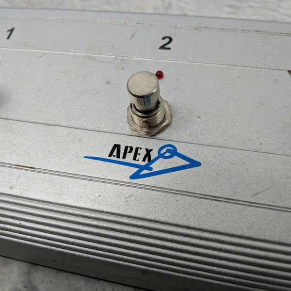 Apex 3 Button Footswitch - Evolution Music