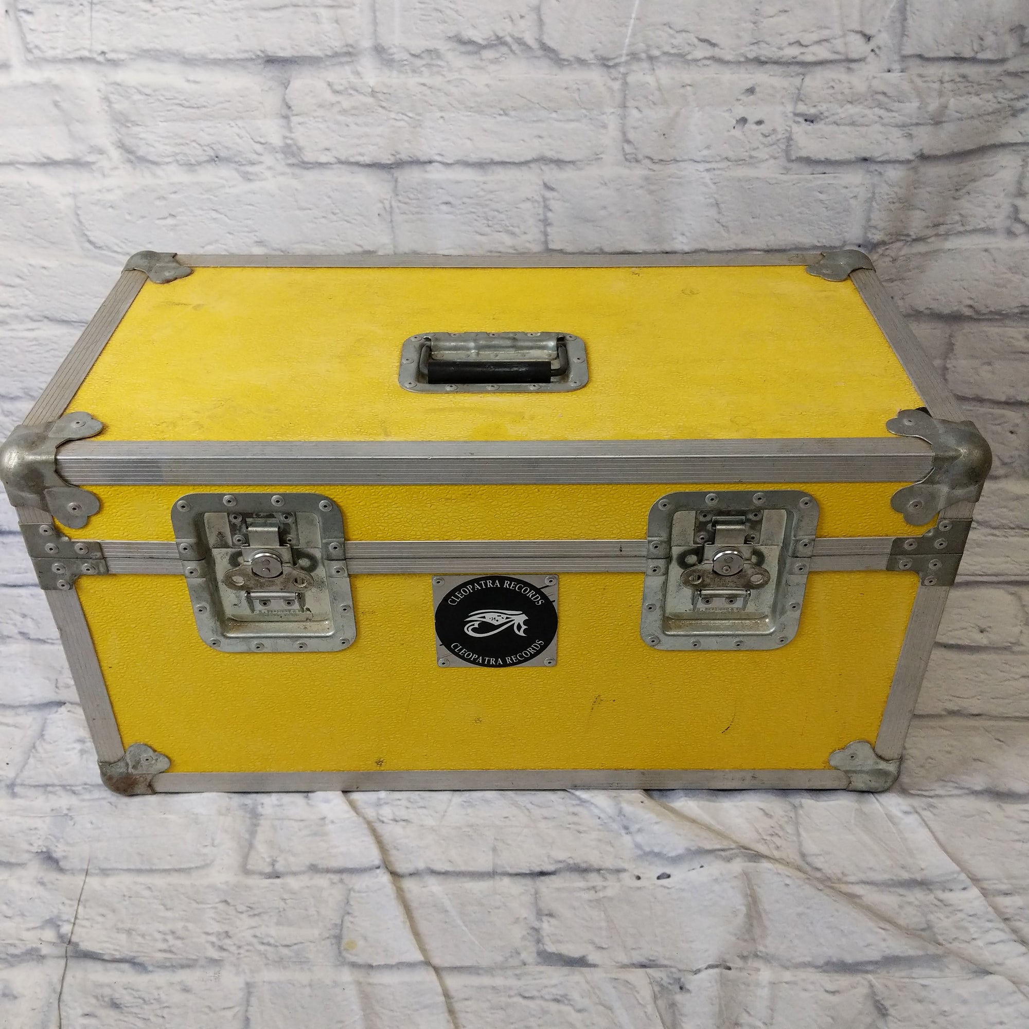 Unknown Yellow Amp / Utility Case - 29 x 15 x 15