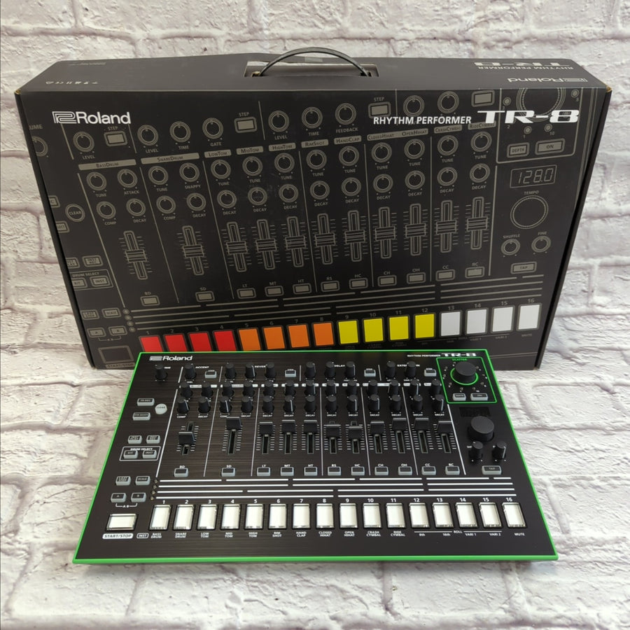 Roland TR-8 Aira Rhythm Performer Drum Machine