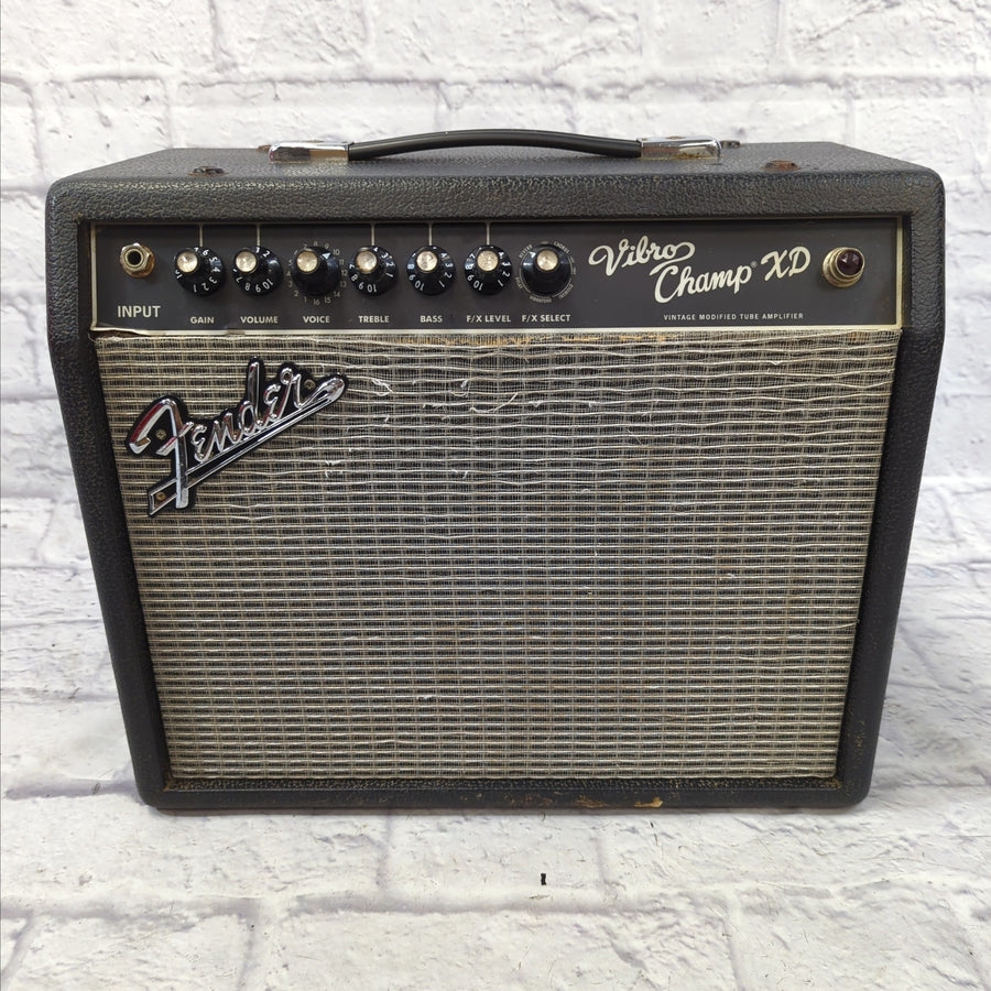 Fender Vibro Champ XD 5 Watt Tube Modeling Combo Amp
