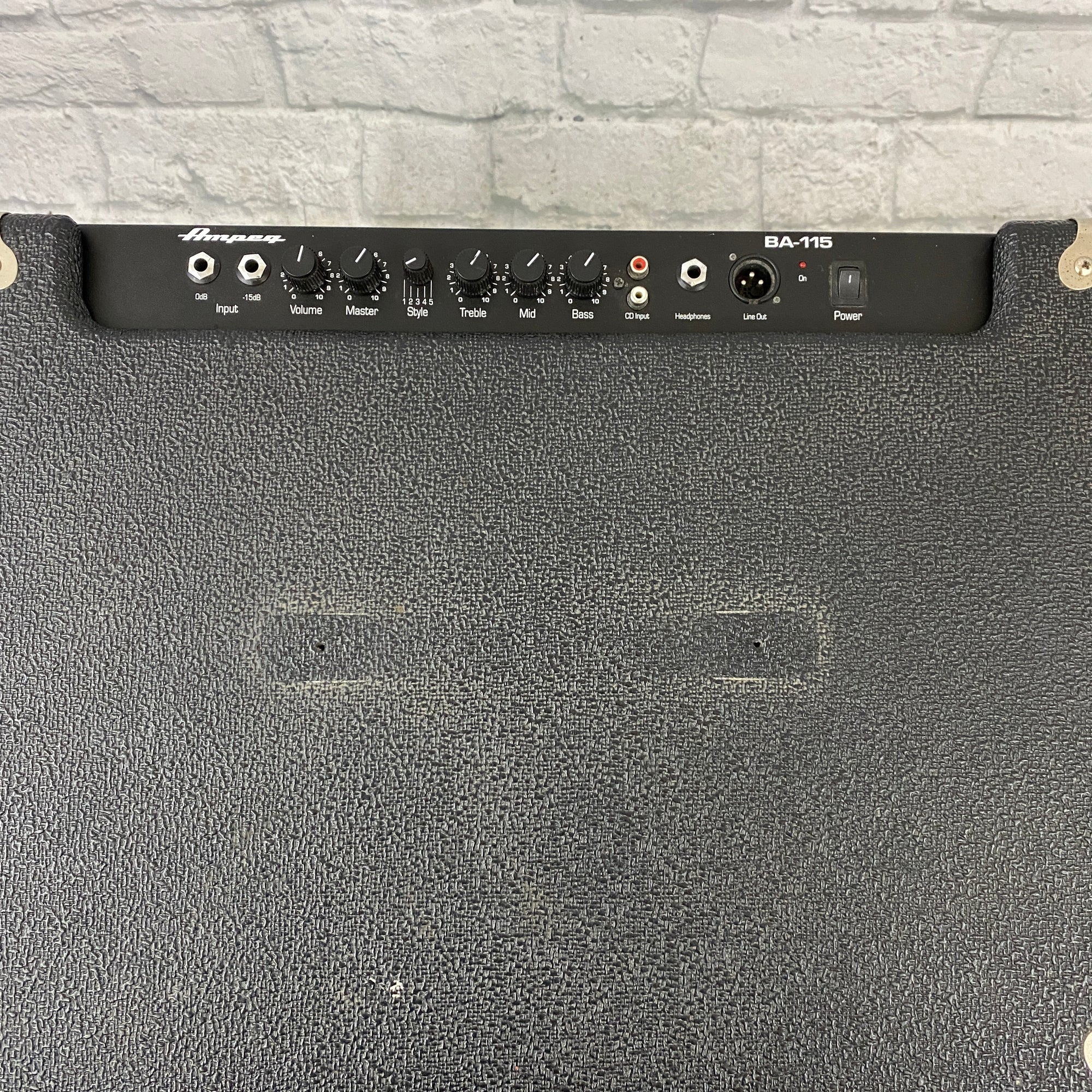 Ampeg BA-115 Bass Guitar Combo Amp AS IS