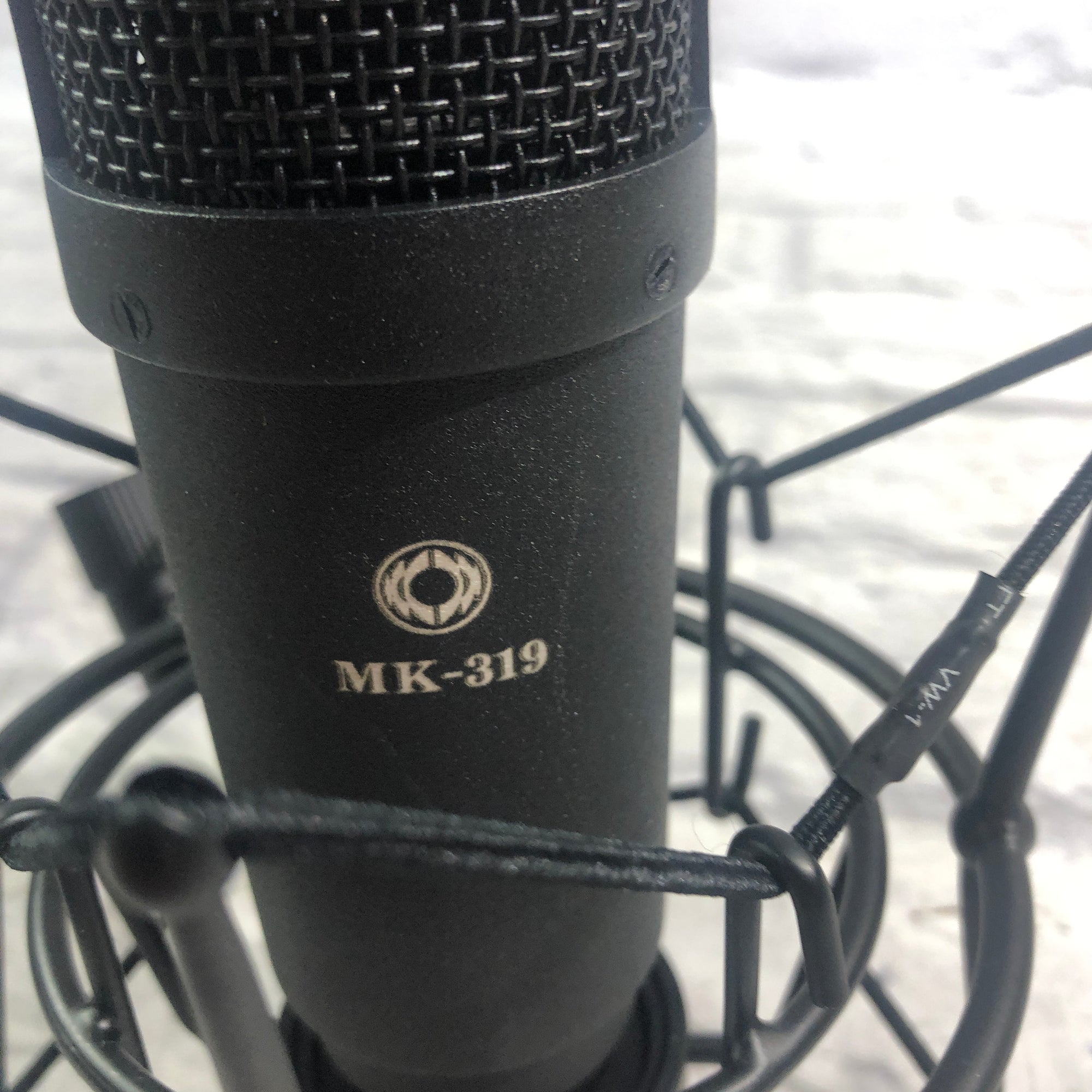 Oktava MK-319 Condenser Microphone