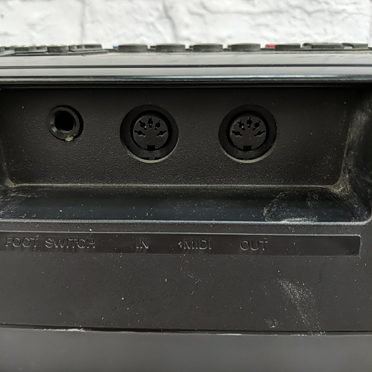 Yamaha PSR-225 Electronic Keyboard