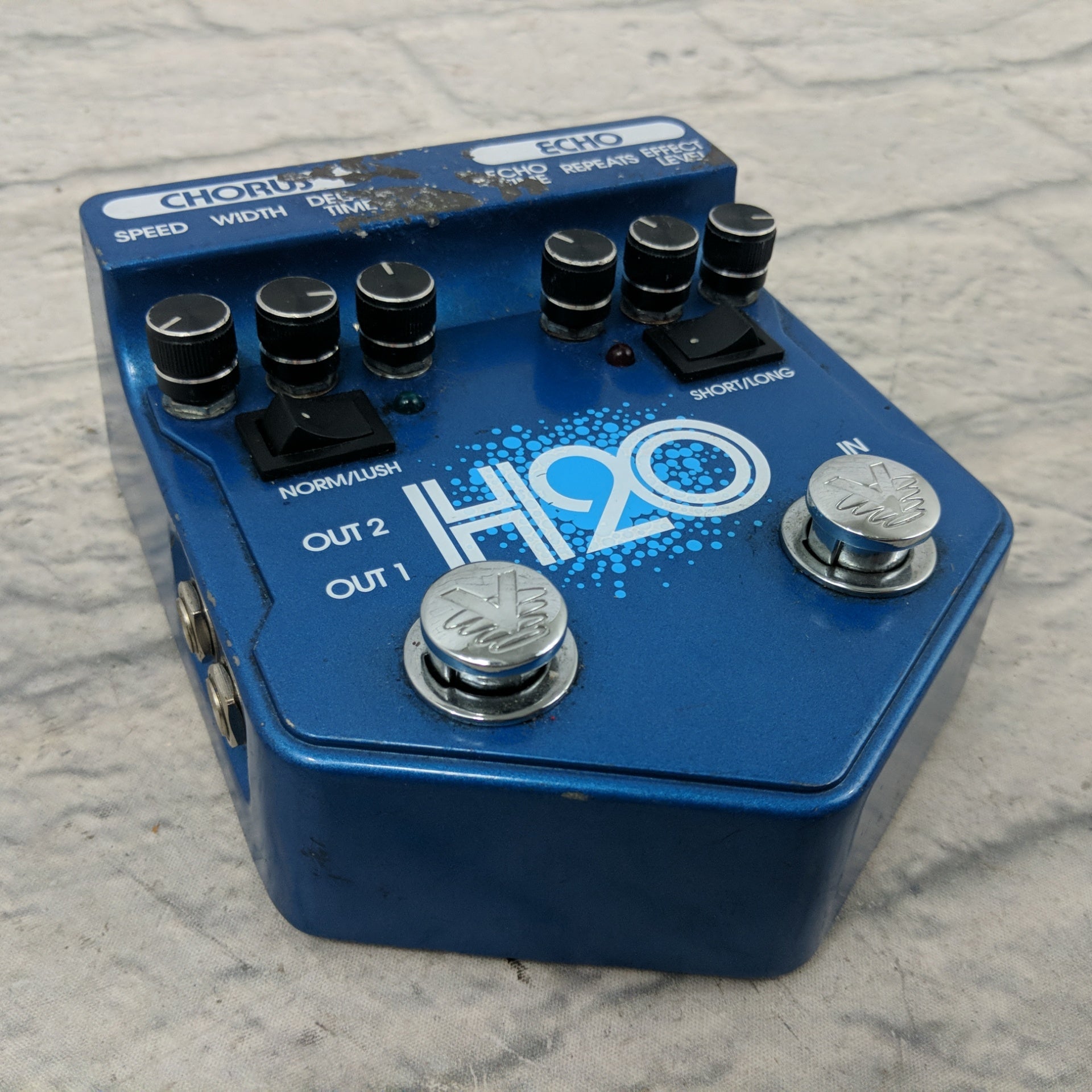 Visual Sound H20 Chorus Echo Pedal