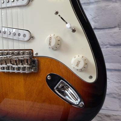Schecter 3044 Traditional Standard Electric Guitar