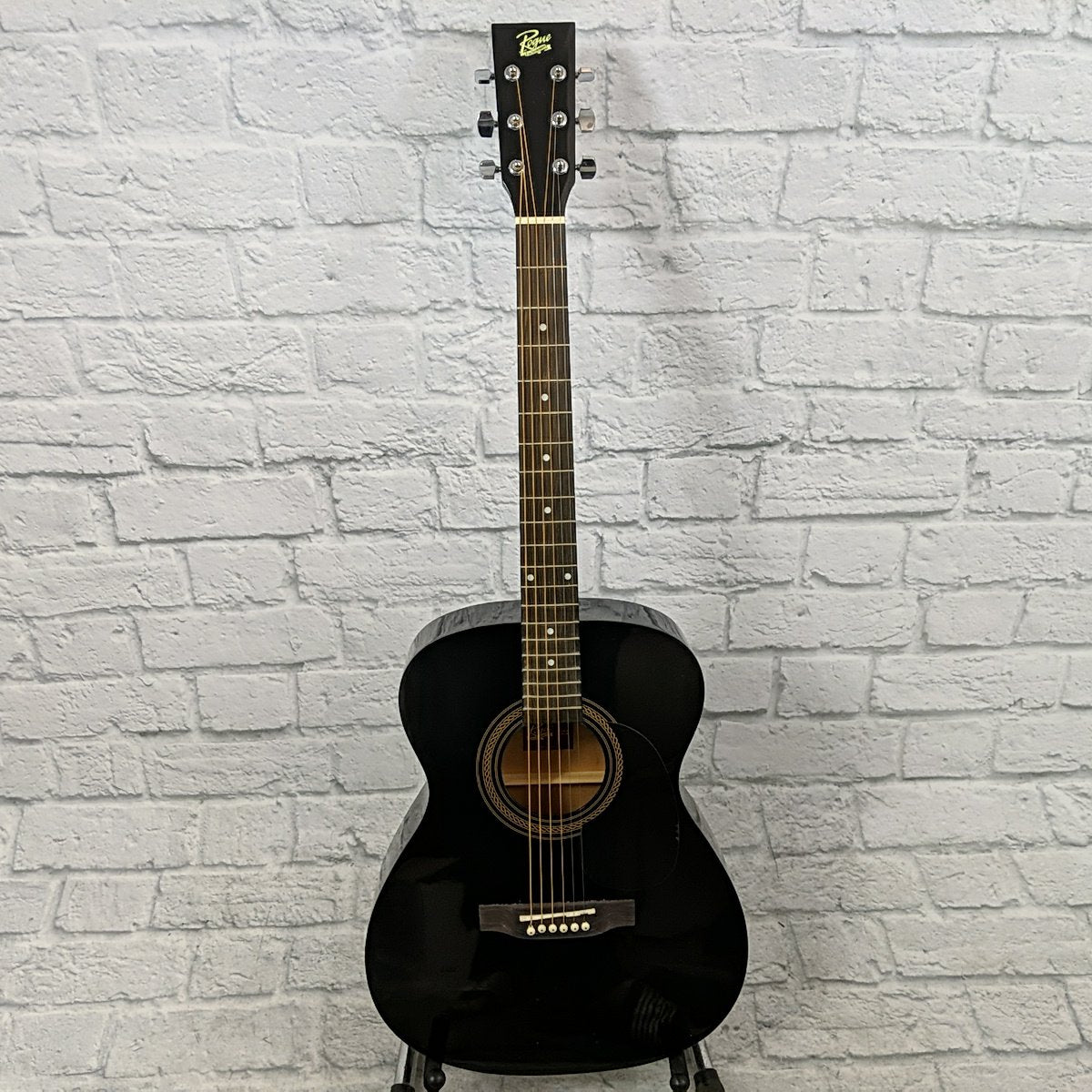 Rogue RA09OT OOO Size Acoustic Guitar