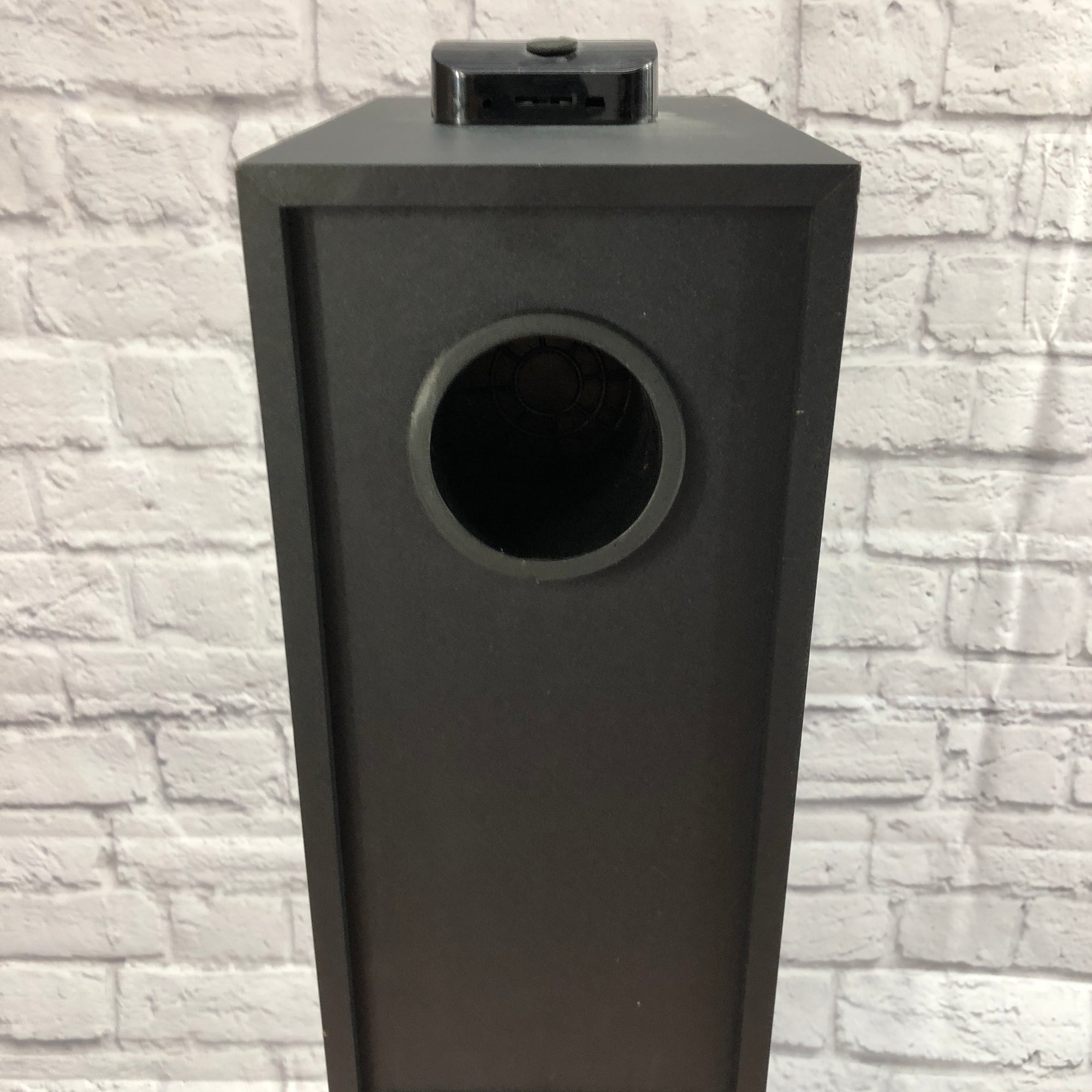 Unknown Powered Karaoke Speaker