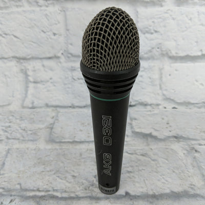 Vintage 1980s AKG D321 with Box and Clip