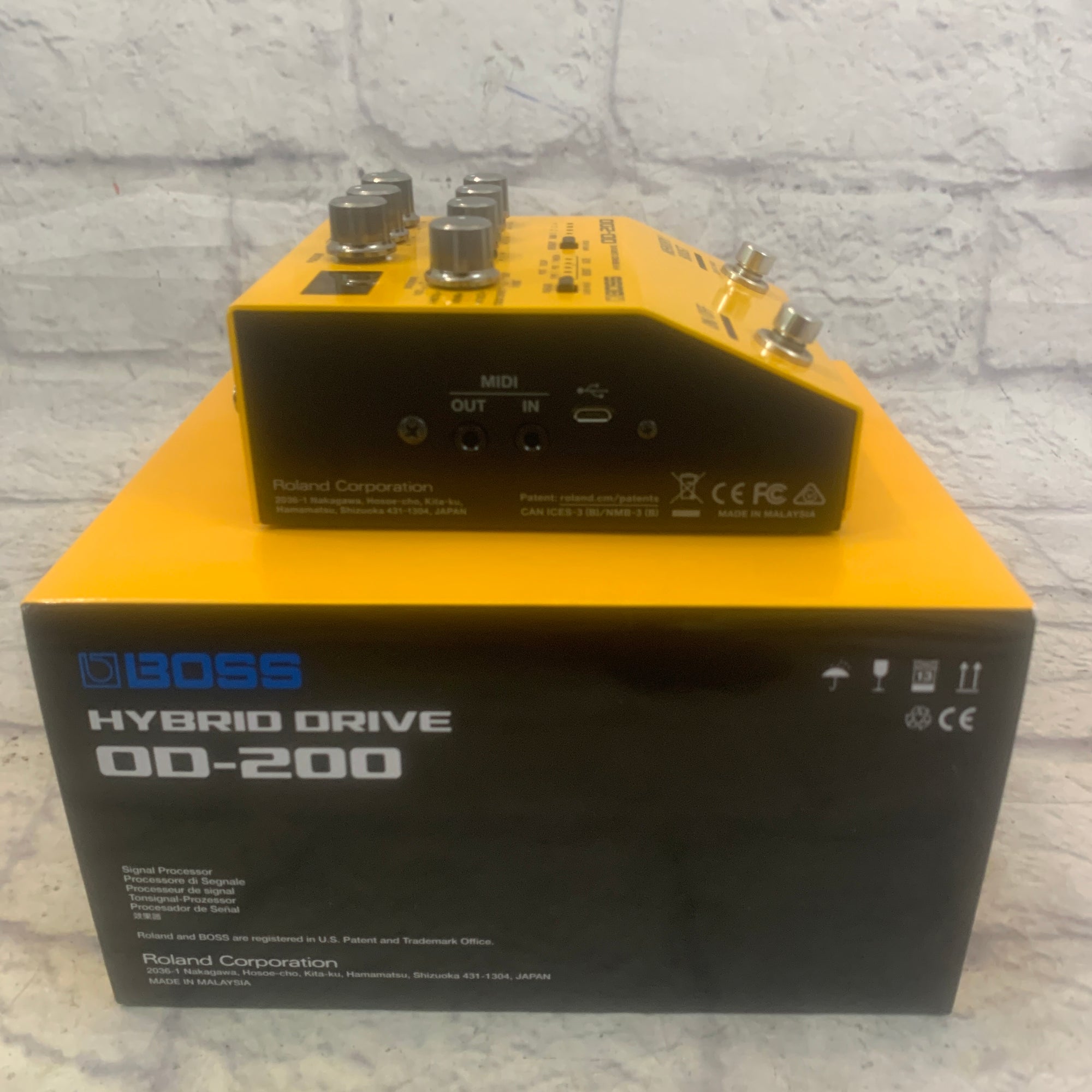 Boss OD-200 Hybrid Drive 12 Drive Overdrive/ Boost Pedal