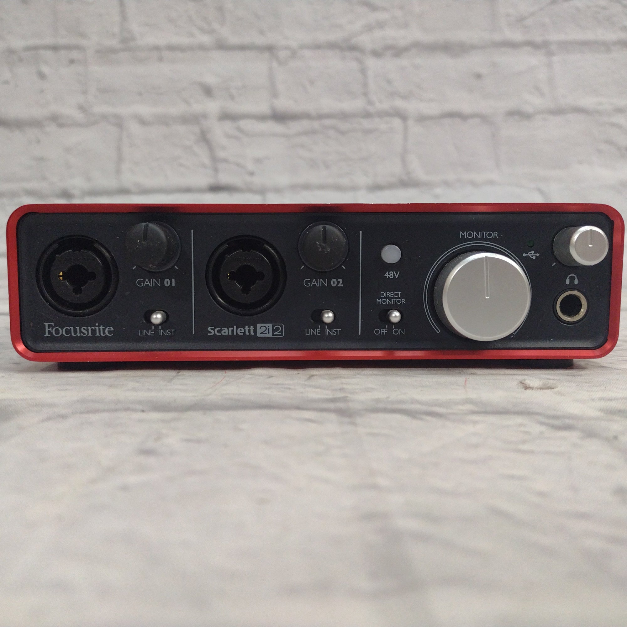 Focusrite Scarlett 2i2 USB Interface