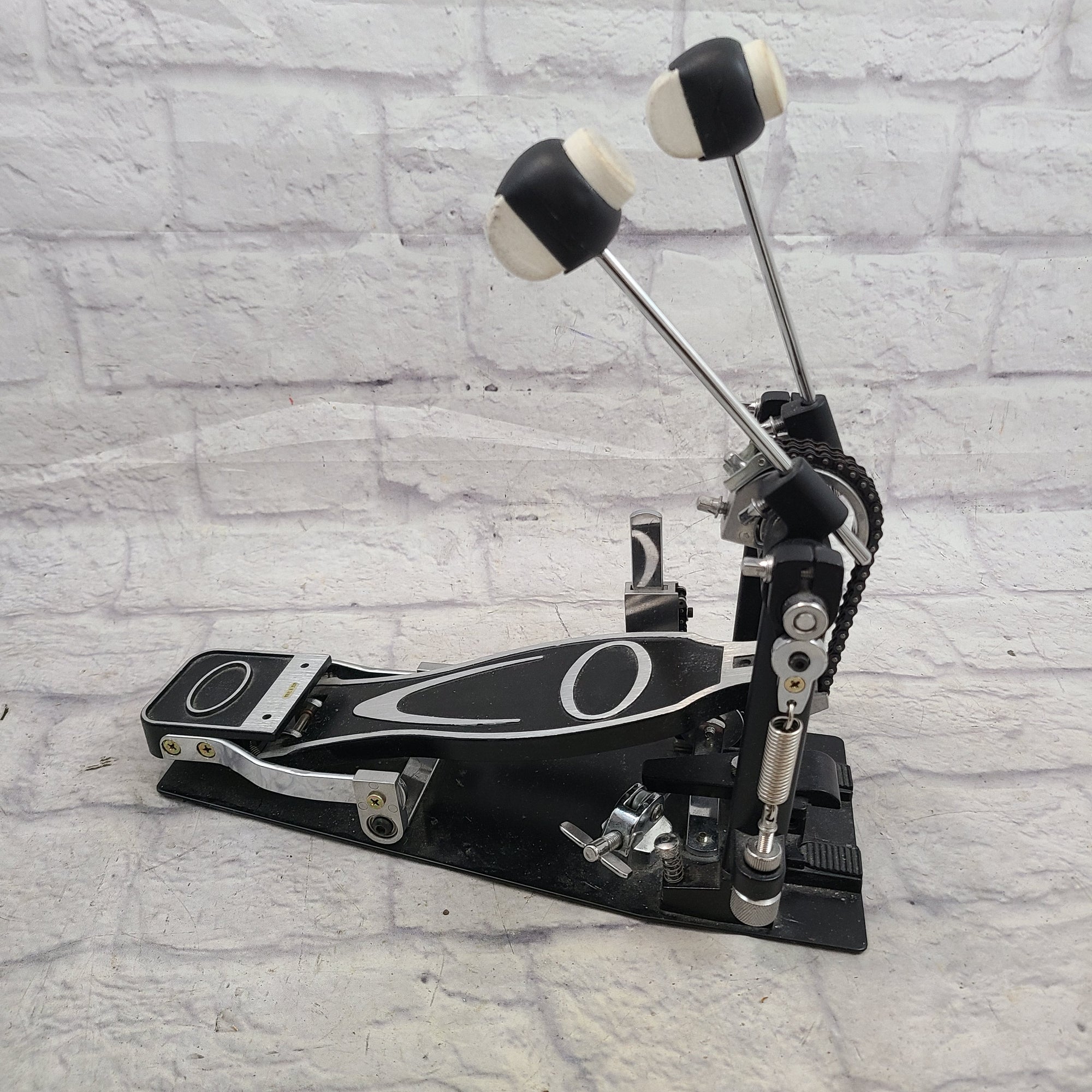 double kick pedal Canon Twin Effect Double Kick Pedal