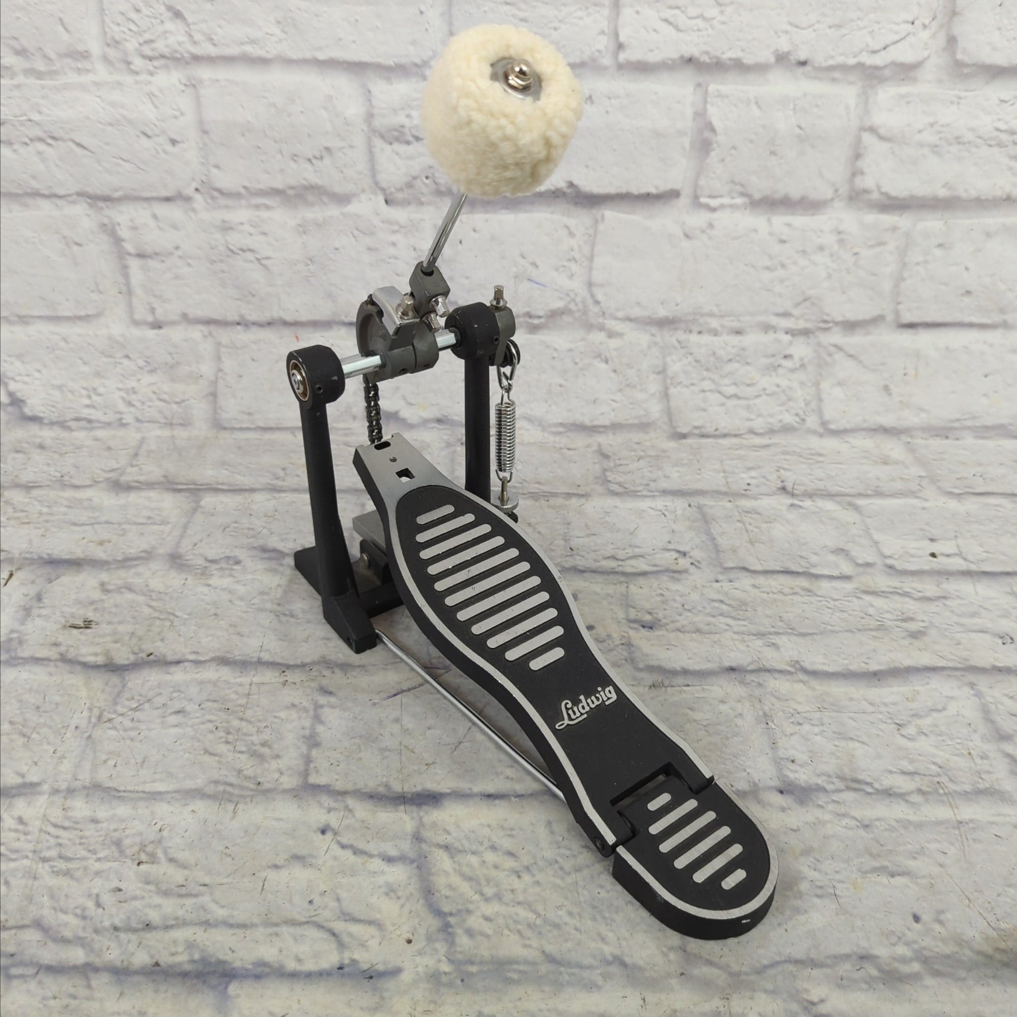 Ludwig Single Kick Bass Drum Pedal with Vater Felt Beater