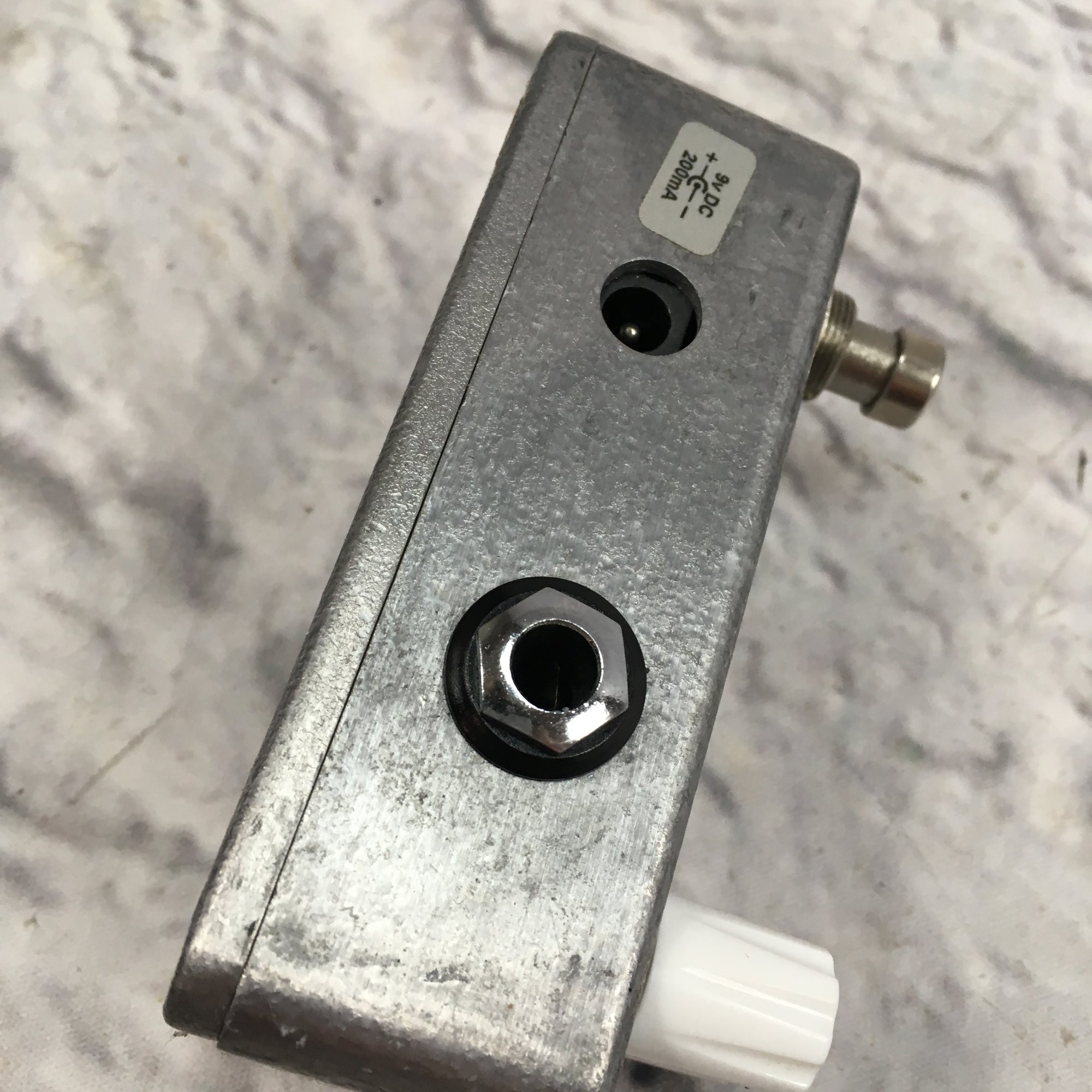 Malekko Omicron Fuzz Pedal - Evolution Music