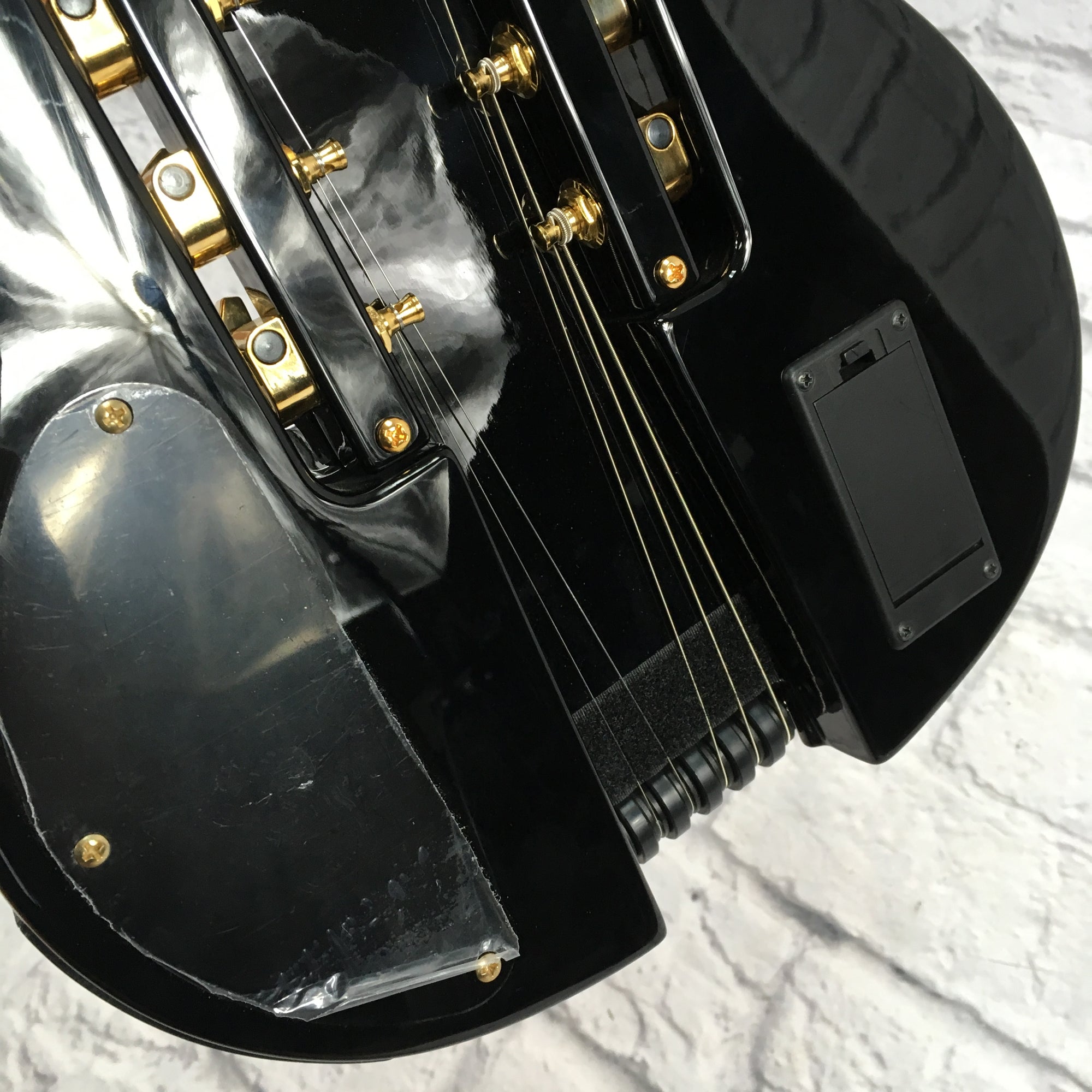Traveler Ultralight Black Electric Guitar