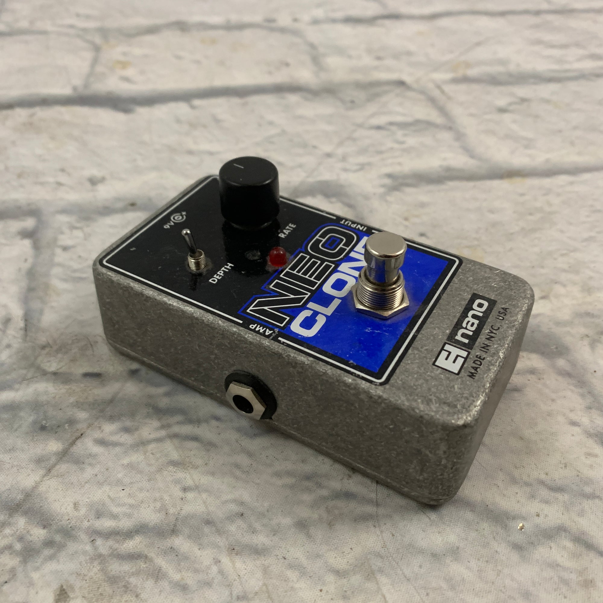 Electro-Harmonix Neo Clone Nano Chorus Pedal