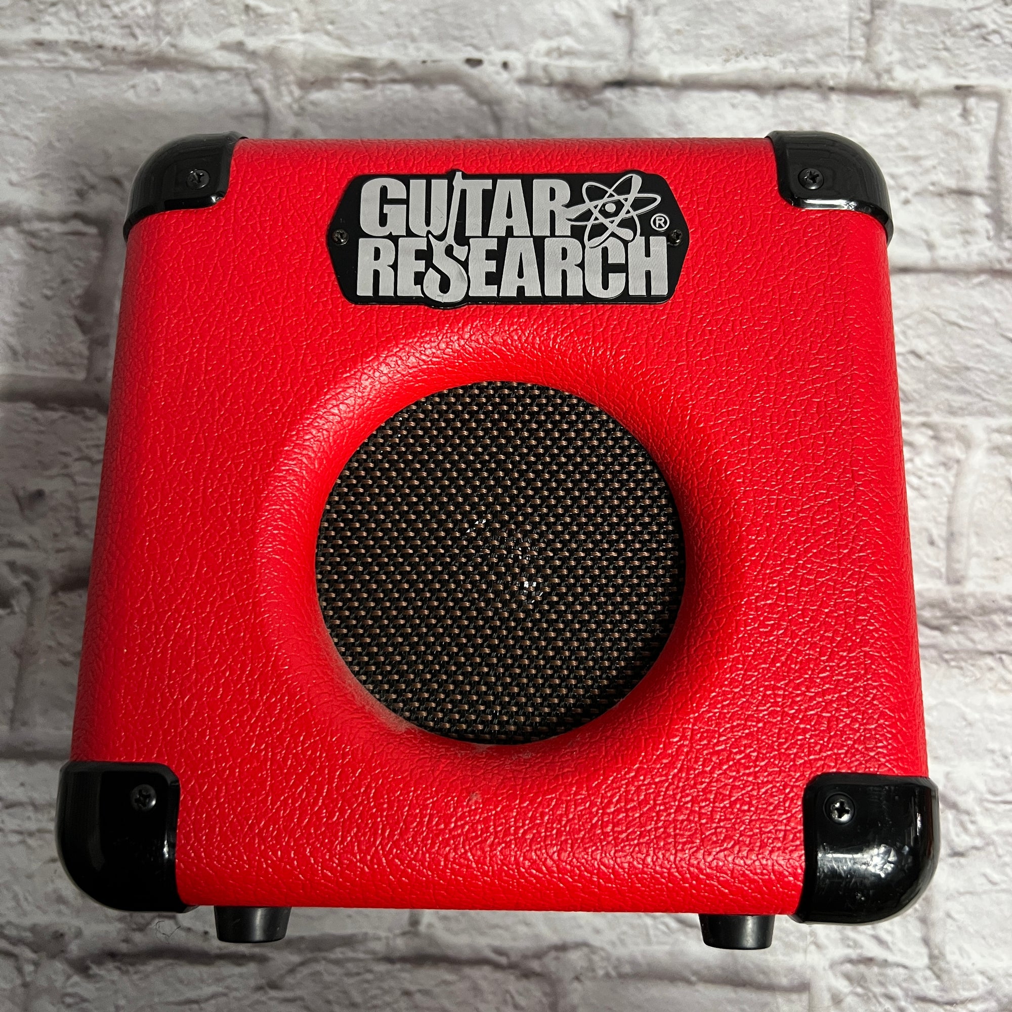 Guitar Research VL-10 Red Guitar Practice Amp