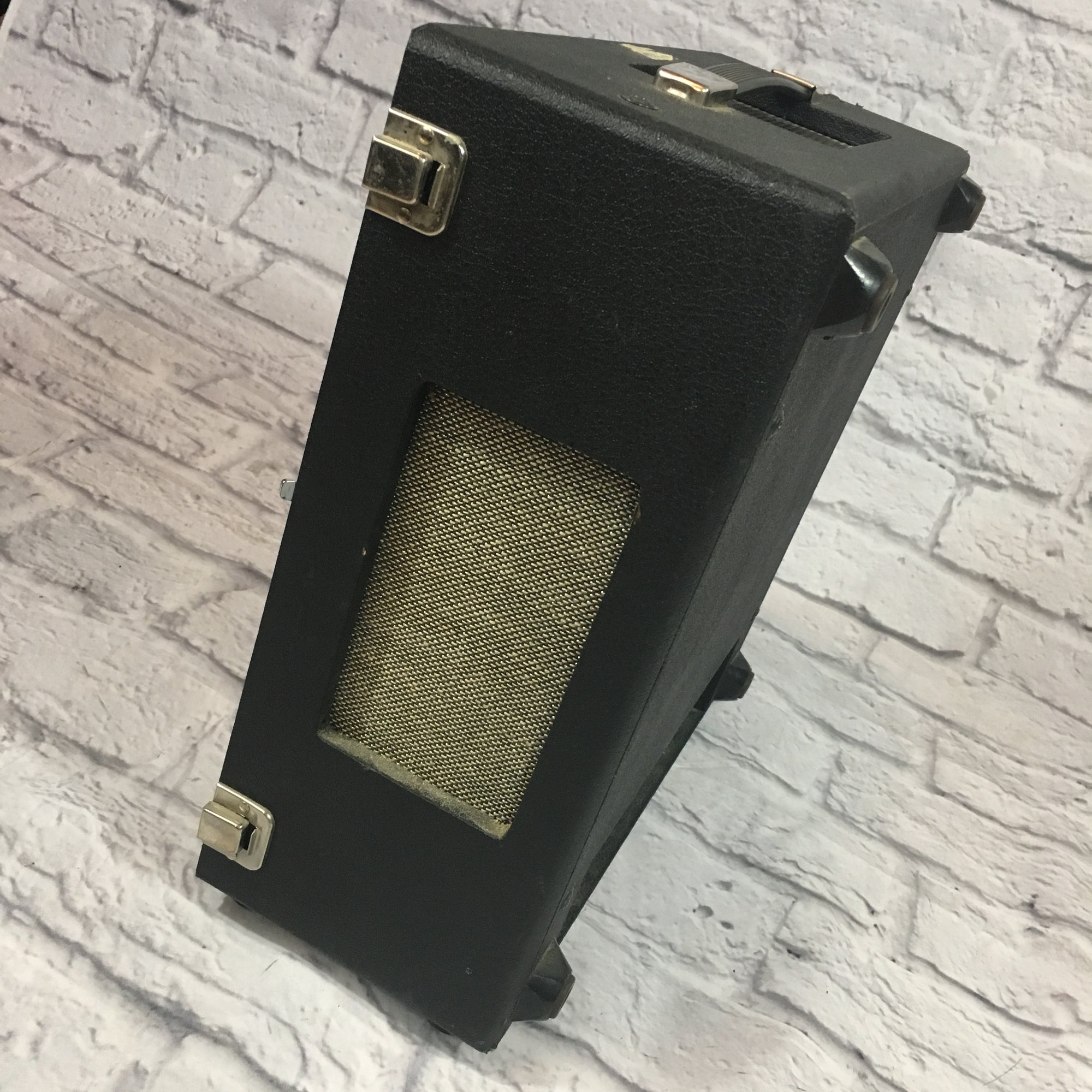 Crate XT120R 120W 212 Combo Amp For Parts