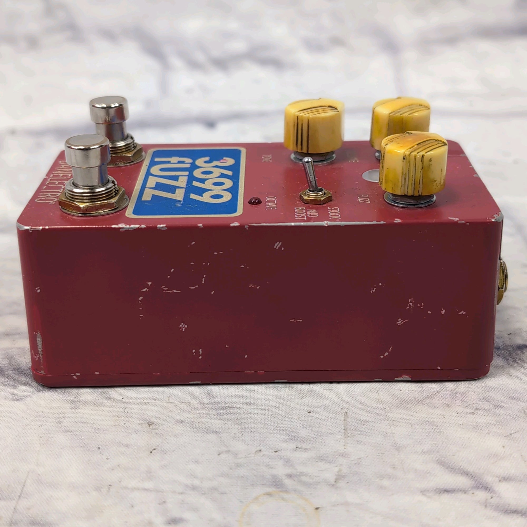 danelectro 3699 fuzz pedal Danelectro 3699 Fuzz Pedal
