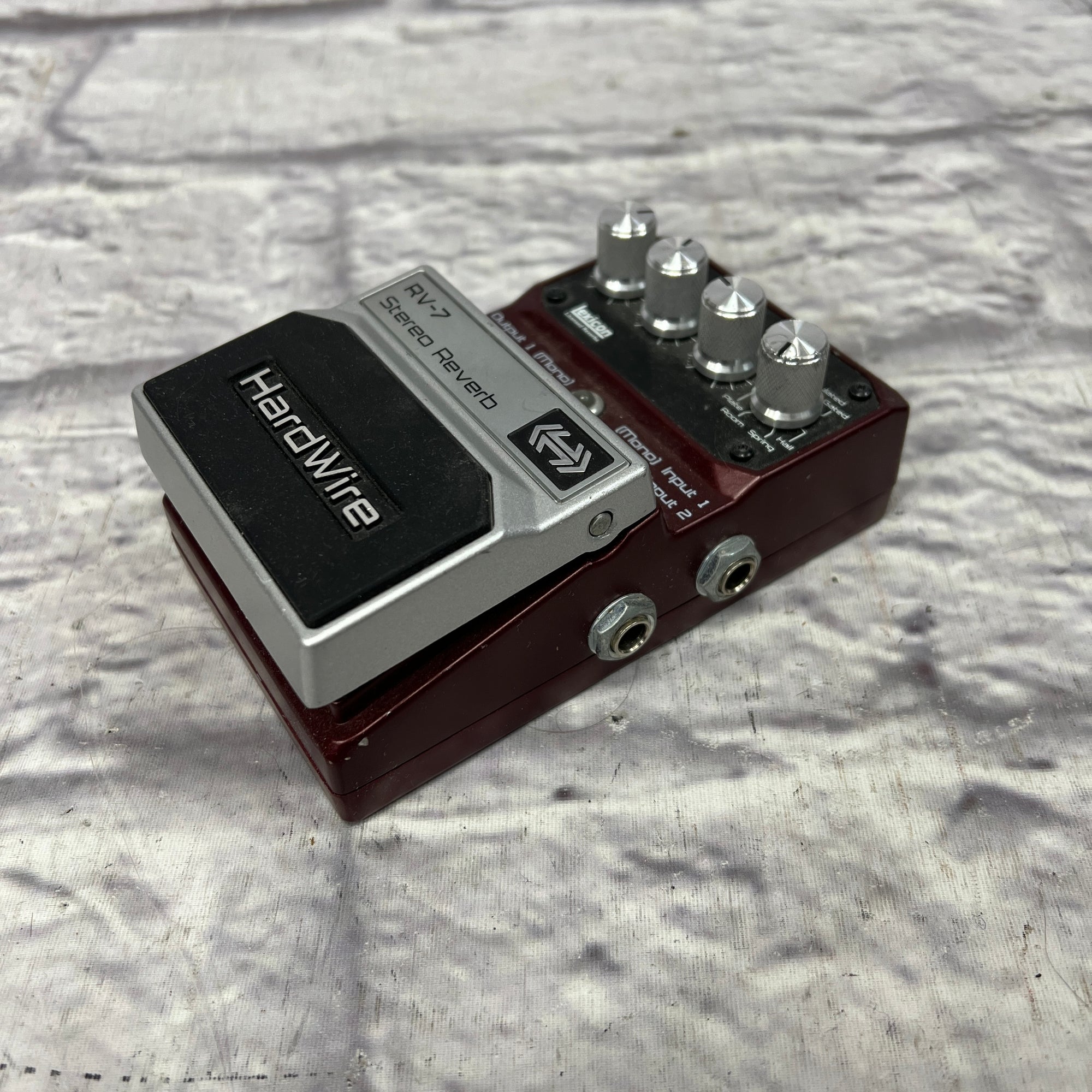 gated reverb pedal Digitech Hardwire RV-7 Reverb Pedal