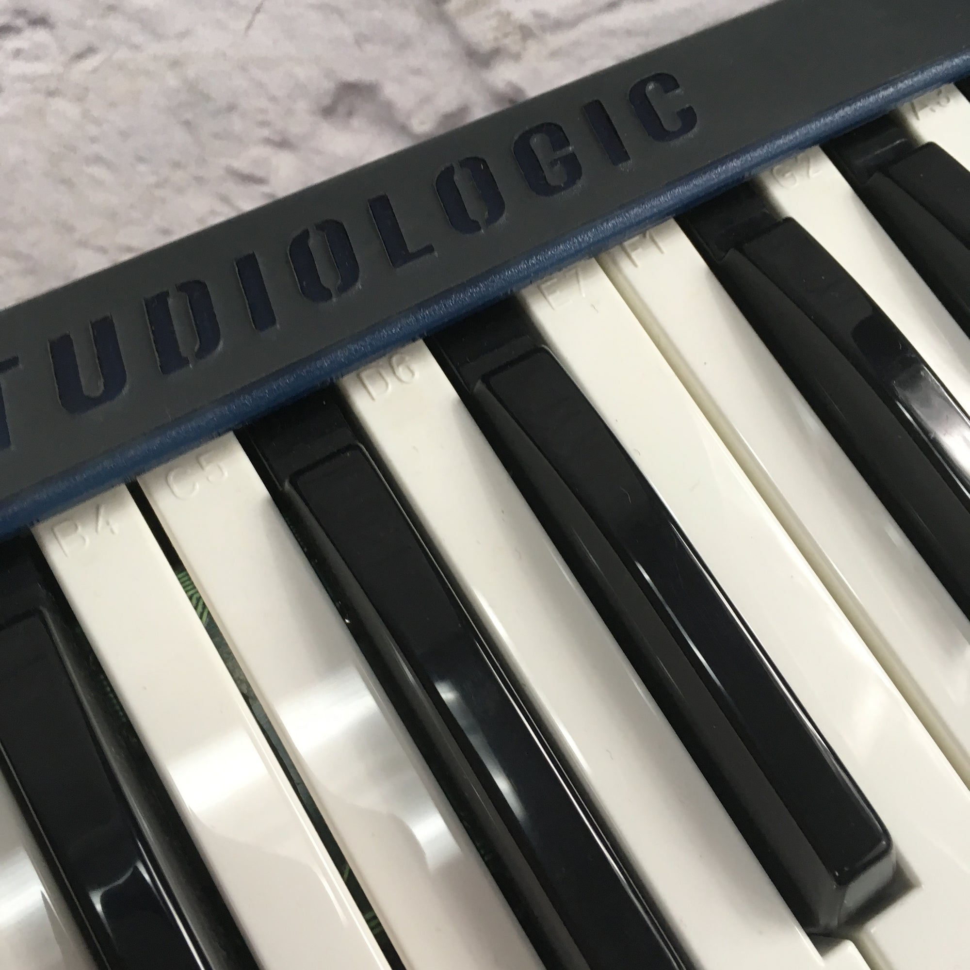 StudioLogic CMK-149 49 Key MIDI Controller