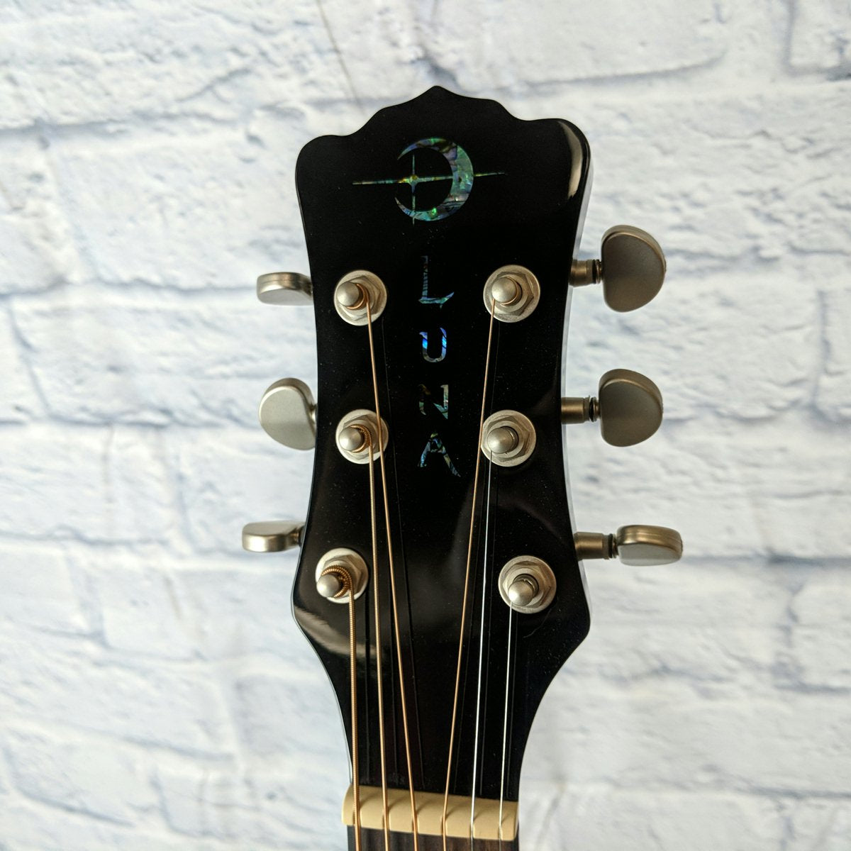 Luna FAU-DRA-BLK Fauna Dragon Black Acoustic/Electric Guitar