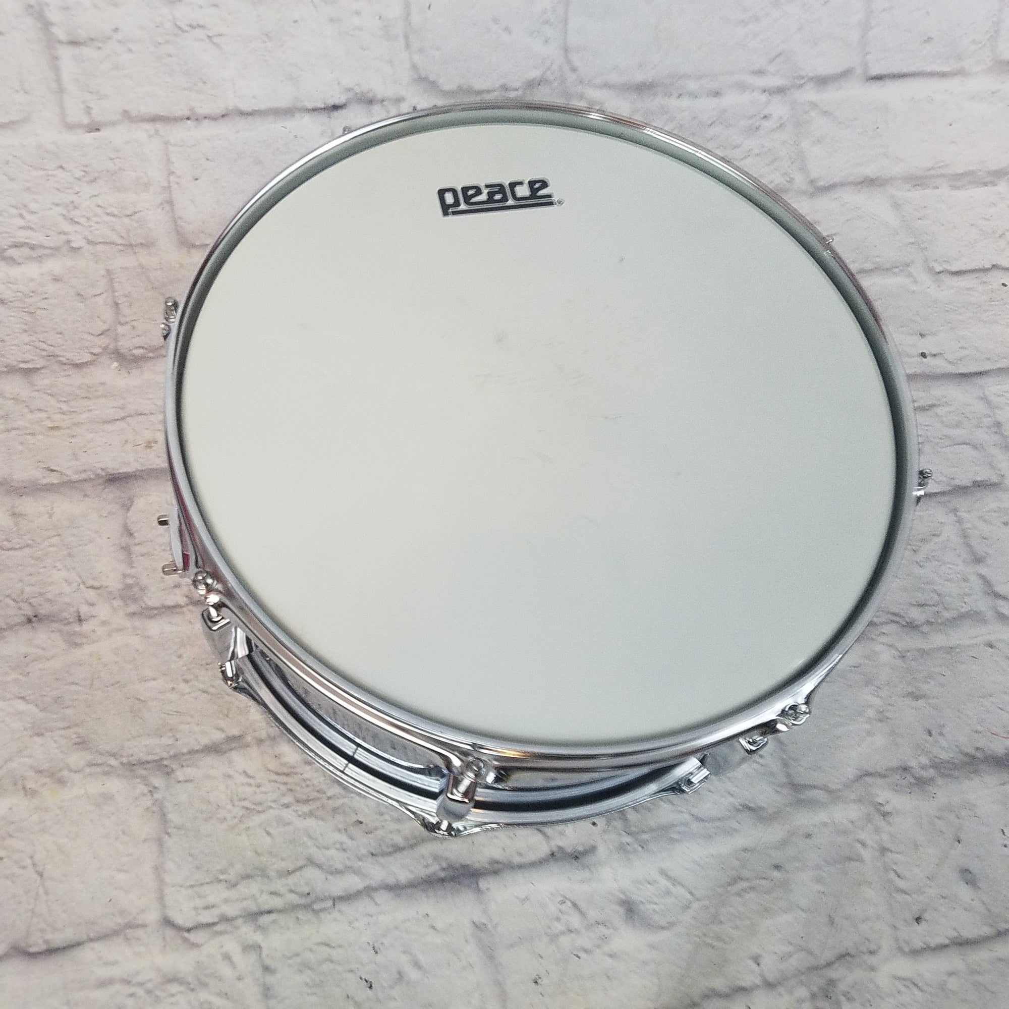 Peace 14 X 6.5 8 Lug Snare Drum