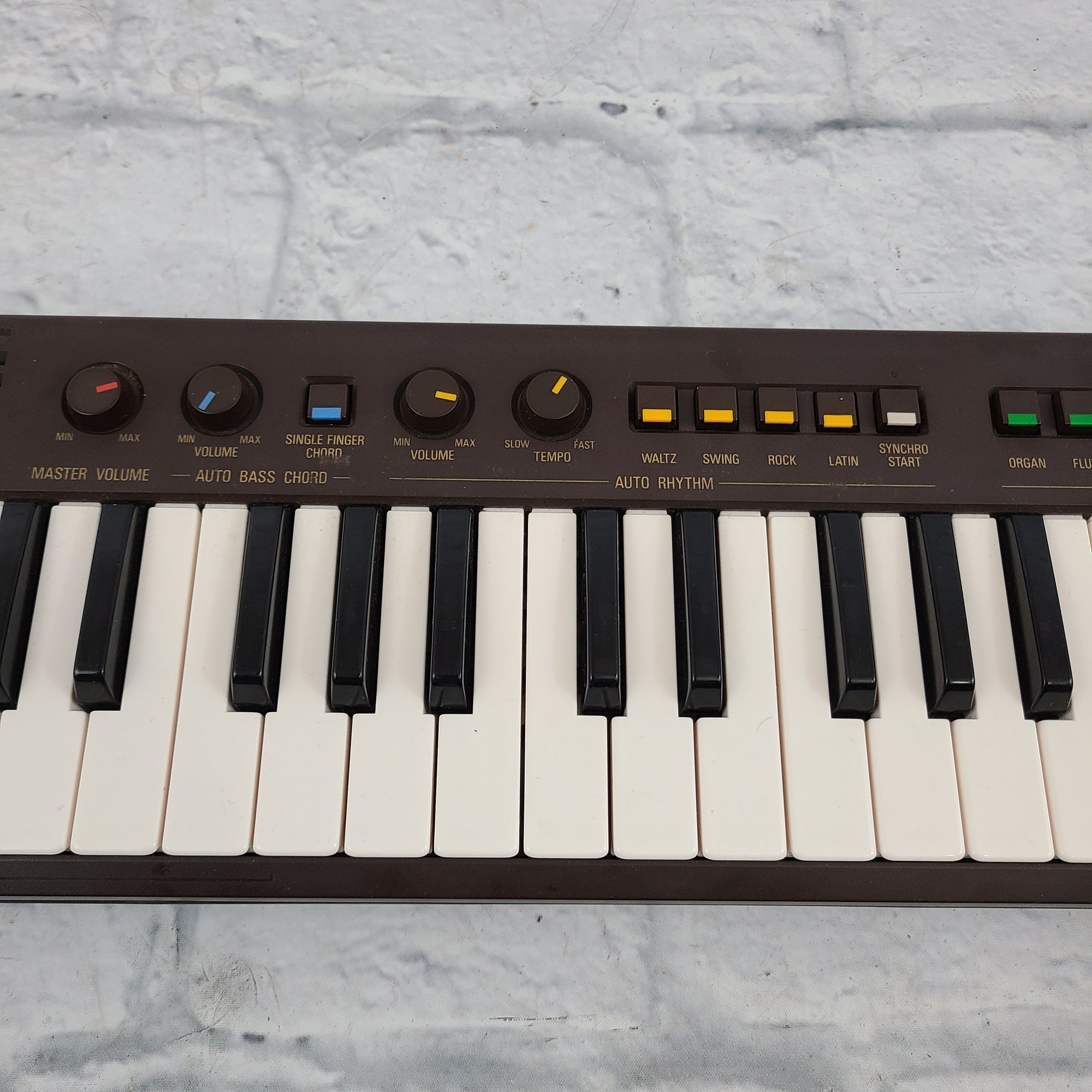 Yamaha PortaSound PS-3 Digital Synth