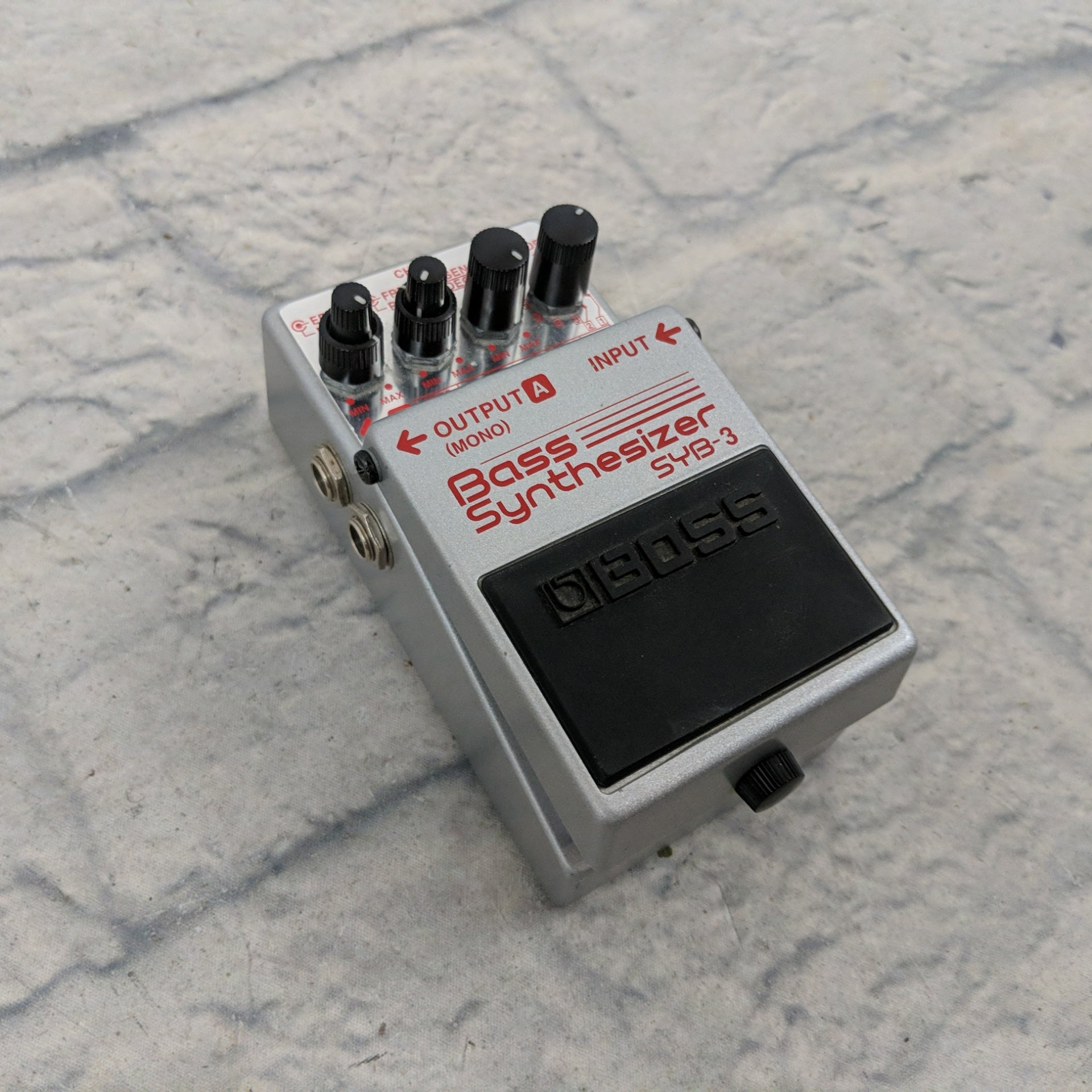 ベース BOSS SY-3 Bass Synthesizer Boss SYB-3 Bass Synthesizer | Reverb