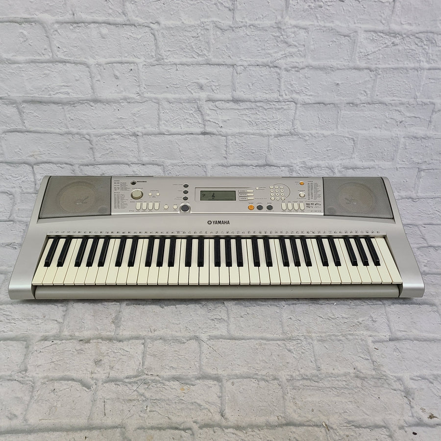 Yamaha E303 Keyboard 61 Key