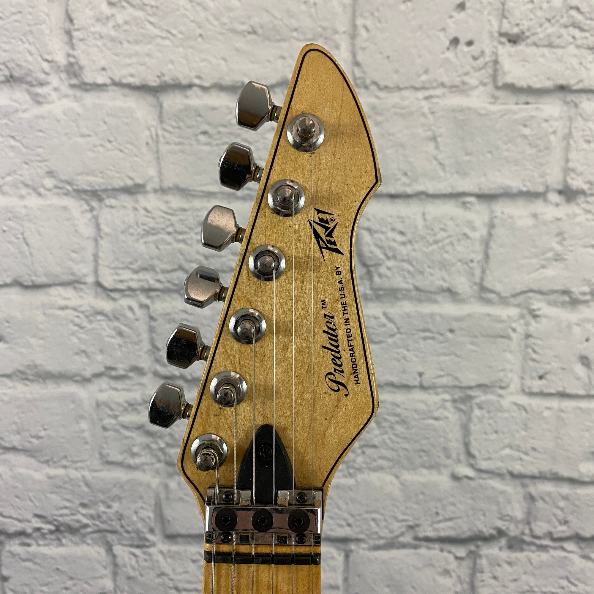 Peavey 1980s Predator Electric Guitar w/ Hardshell Case