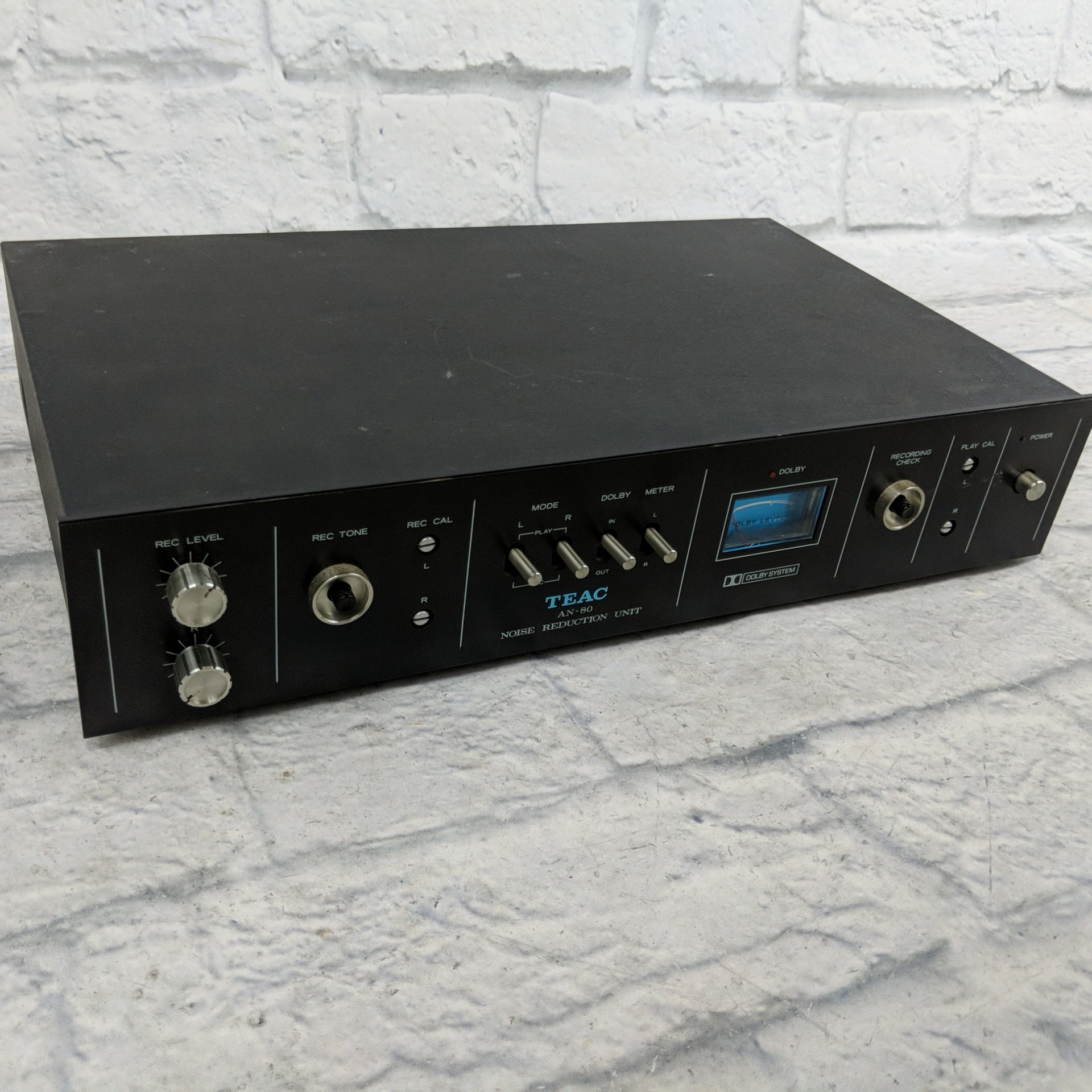 TEAC AN-80 Noise Reduction Unit