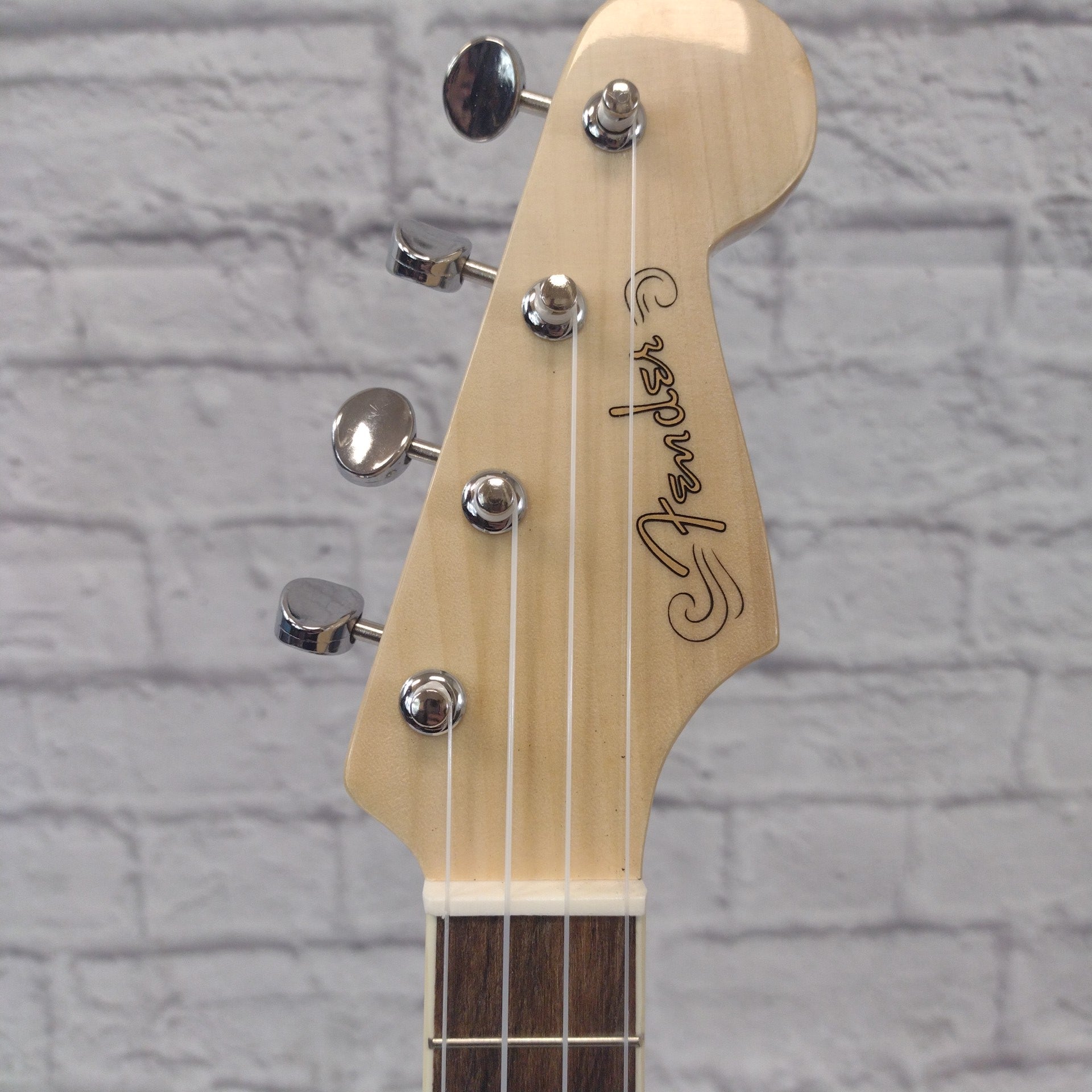 Fender Fullerton Strat Ukulele